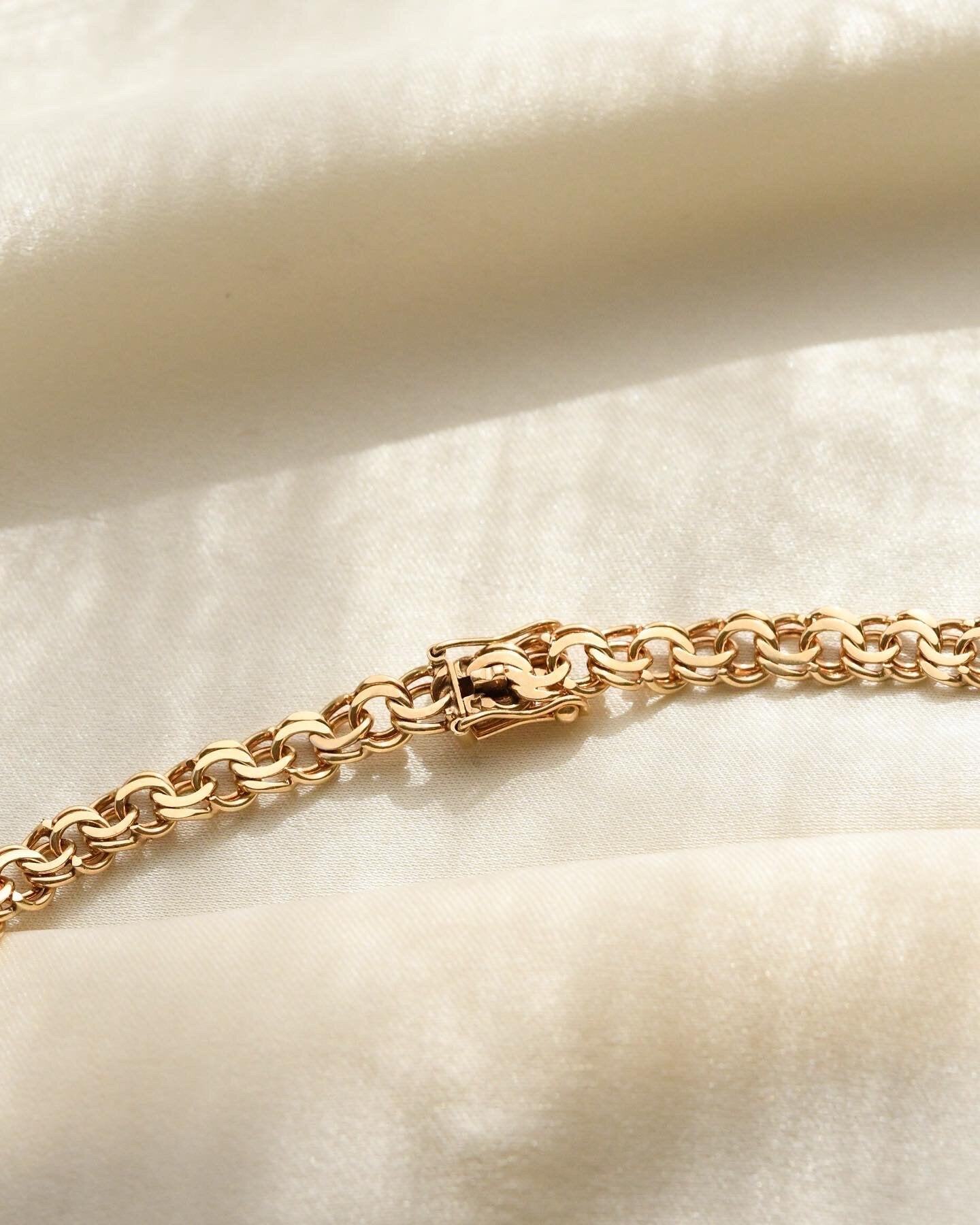 Sublime Bismarck Link Chain 14K Gold 1960s