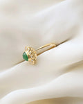 Luxurious English Vintage Ring Emerald x Diamond 18K Gold 1980