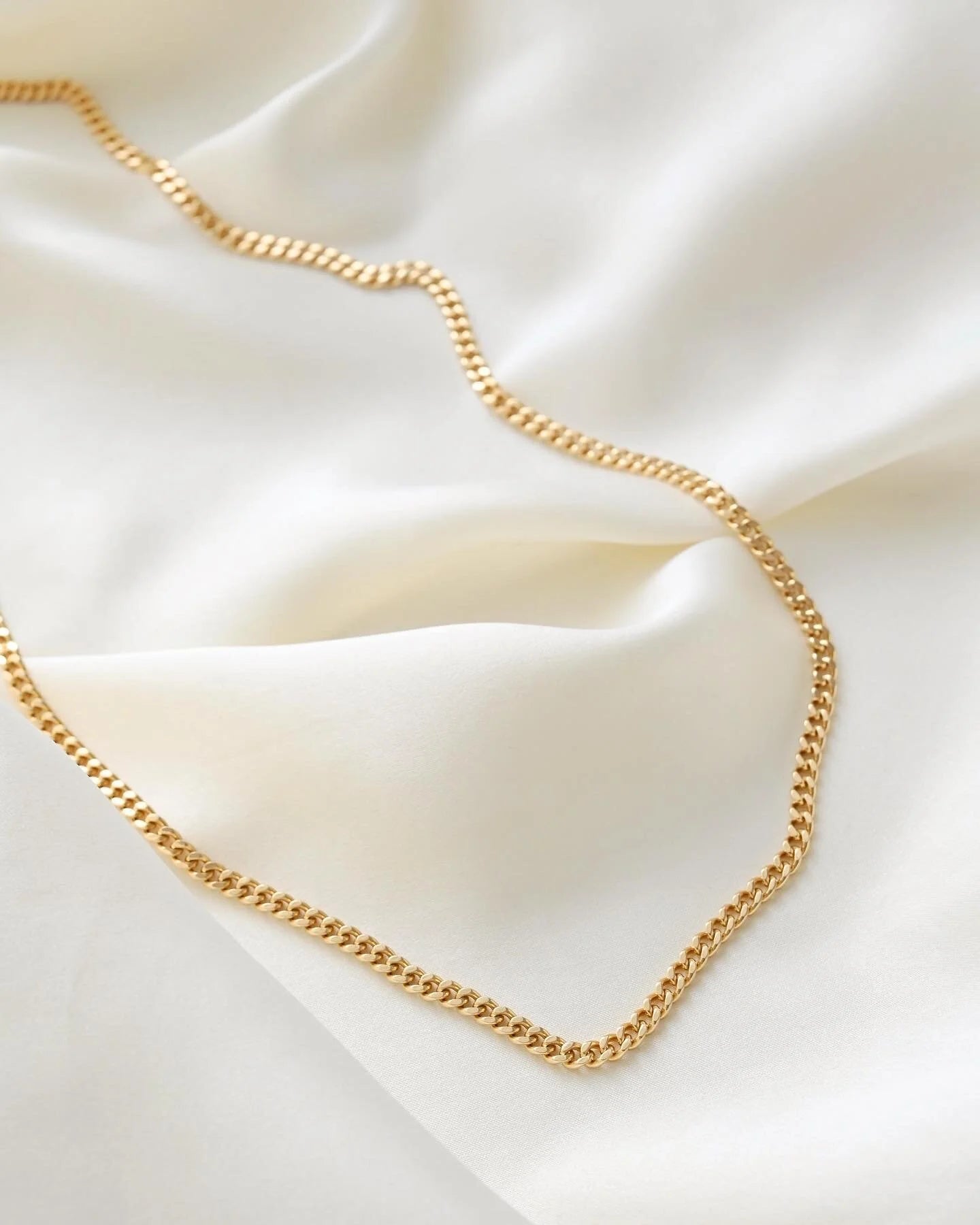 Long 21 Inches Vintage Curb Necklace 18K Gold
