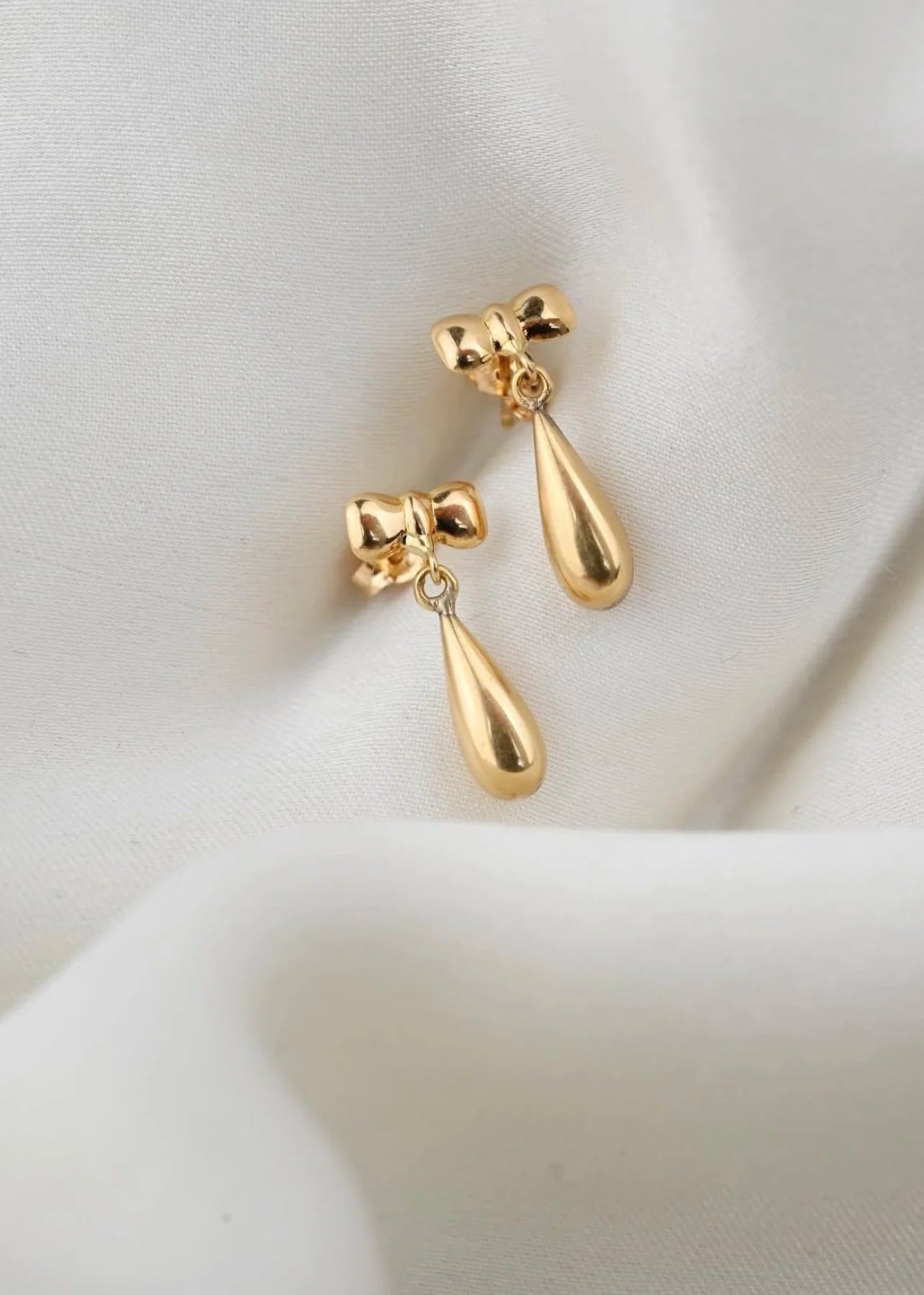 Darling Bow and Drop Earrings Vintage 1950s Sweden