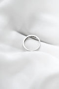 Beautiful Size 7.25 Diamond Ring 18K White Gold