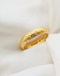 Extemely Pretty Heavy Old Engraved Wedding Band 23K Gold