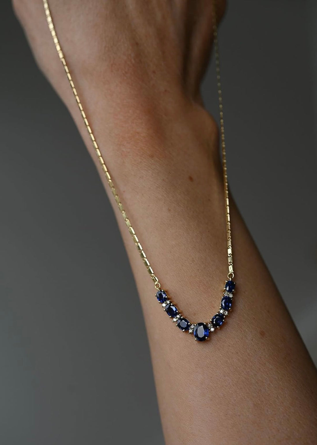 Stunning Sapphire x Diamond Necklace 18K Gold