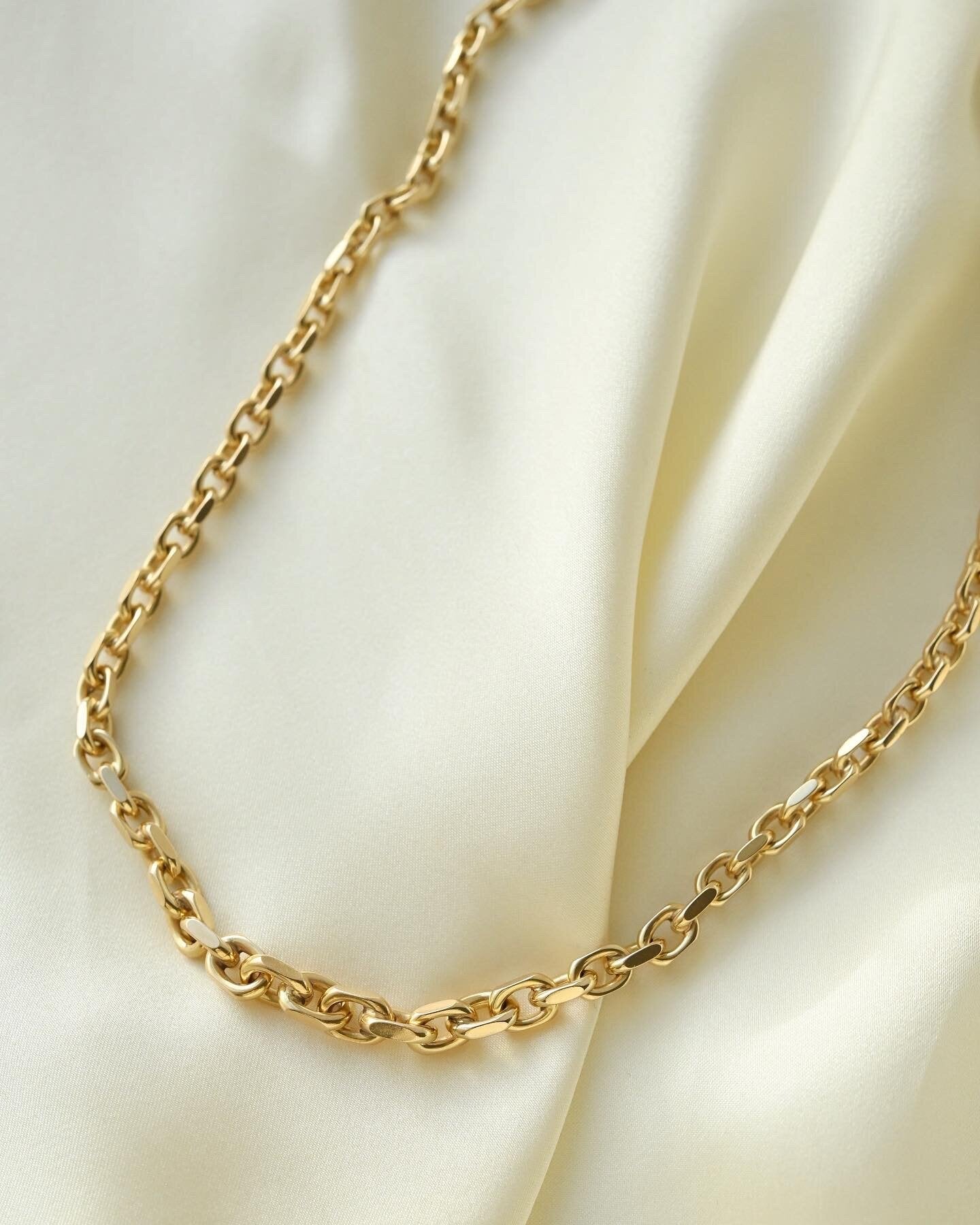 Biiiig Heavy Dream Chain W Graduated Anchor Danish Vintage 14K Gold