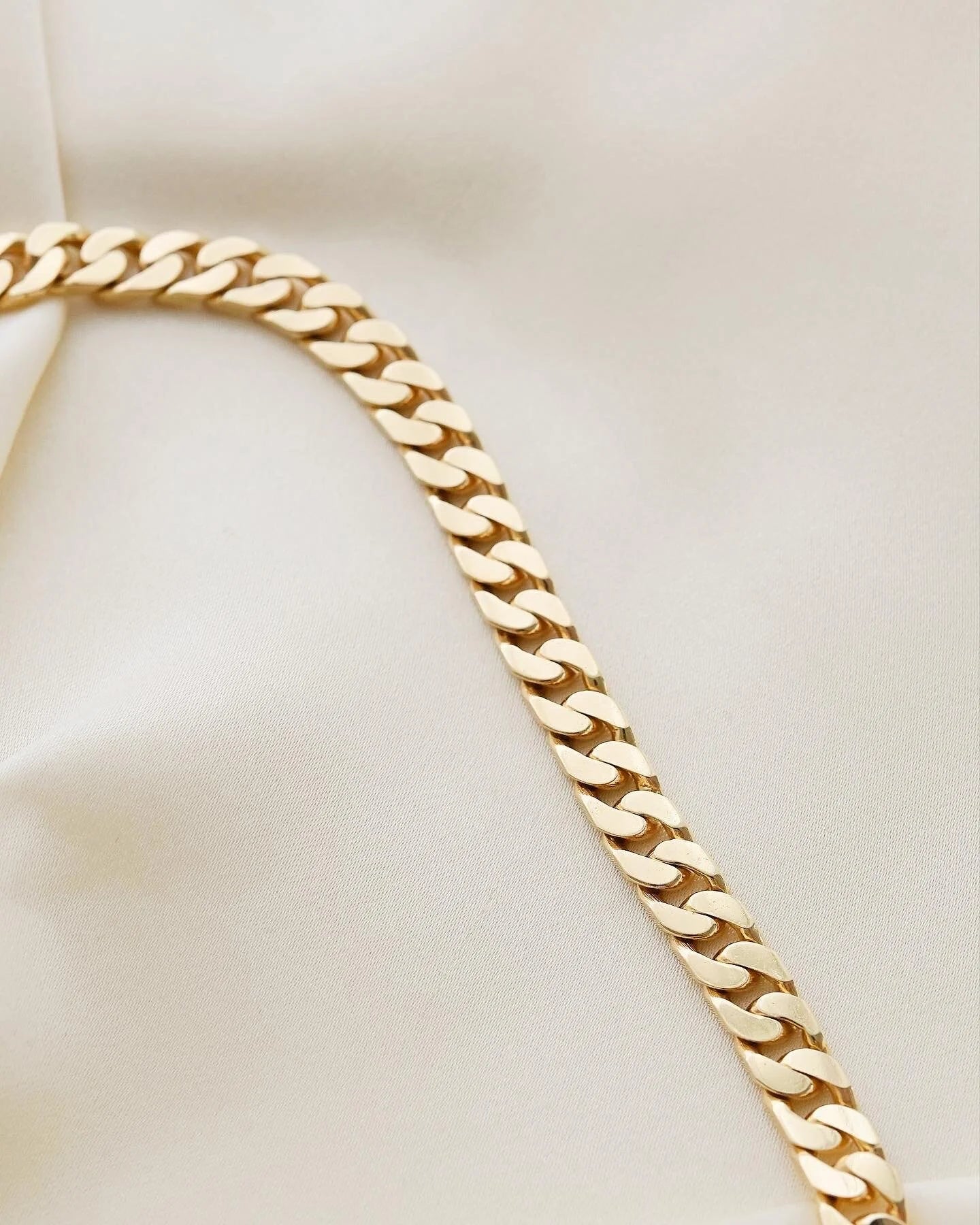 The Ultimate Heavy Vintage Curb Link Necklace 14K Gold