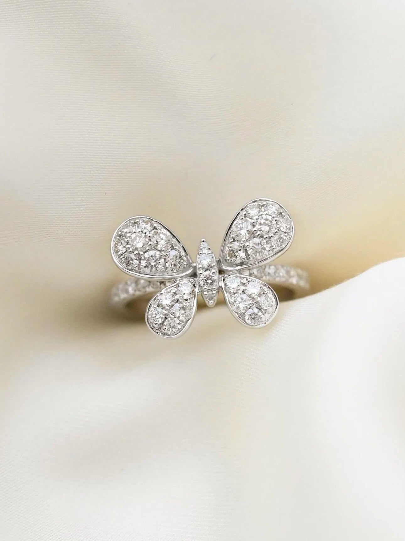 Estate Butterfly Ring 0.95 Carats VS Diamonds 18K White Gold