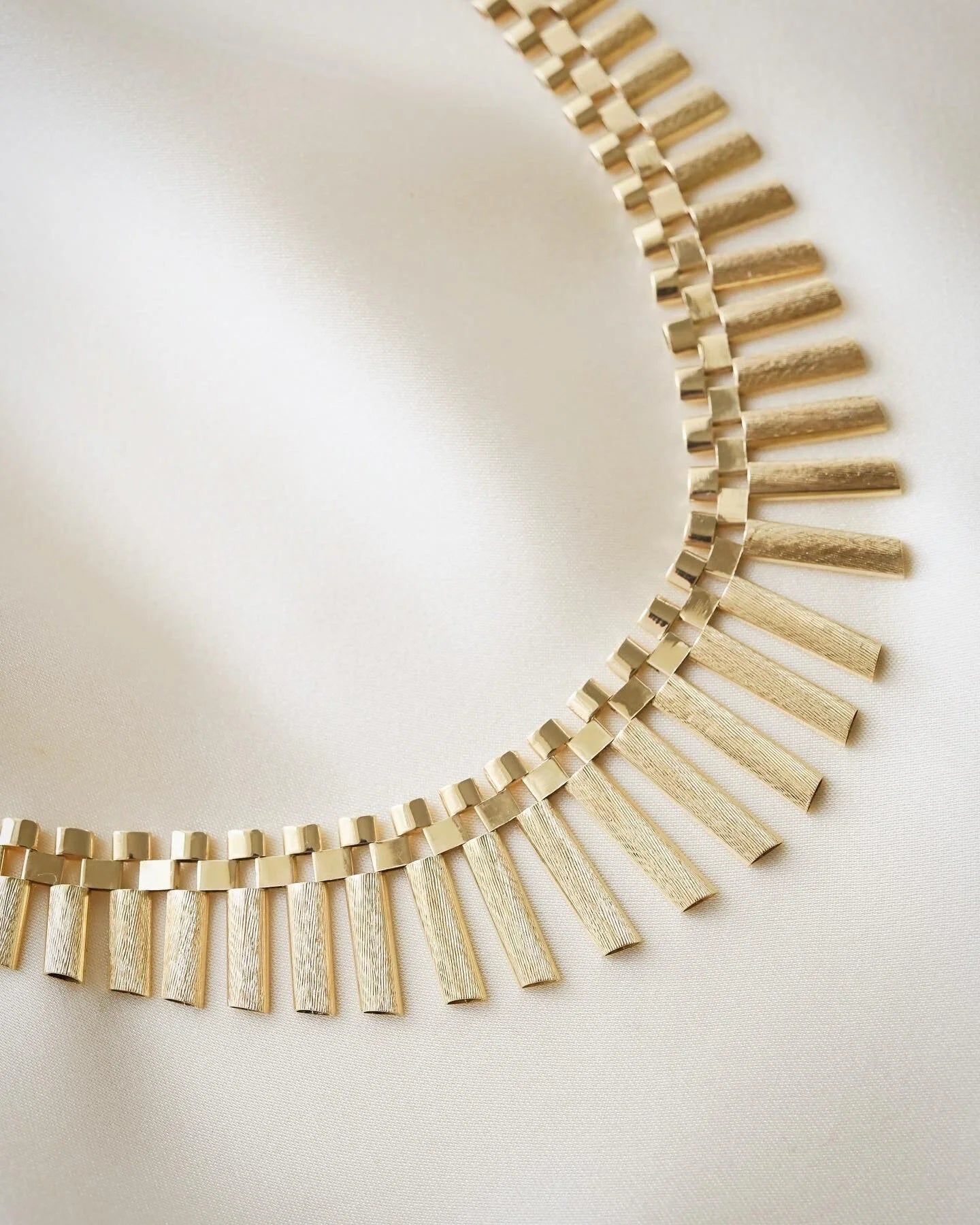 The Sexiest Big Cleopatra Necklace 14K Gold 1970