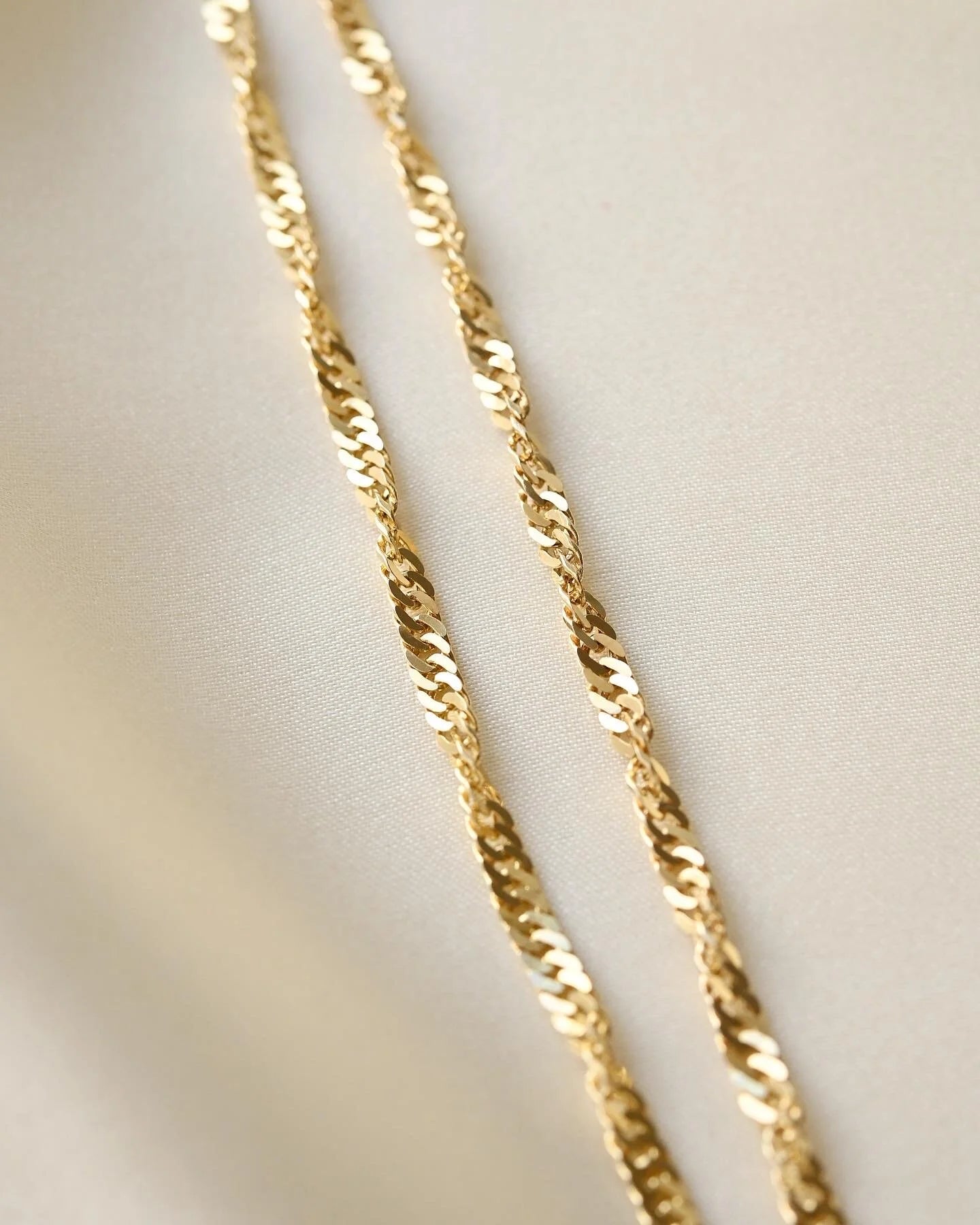 Twisted Vintage Curb Link Chain 14K Gold