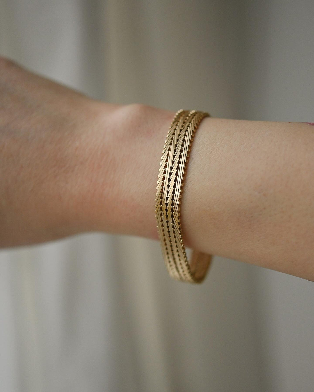 Amazing Danish Vintage Double Row Geneva Bracelet 14K Gold