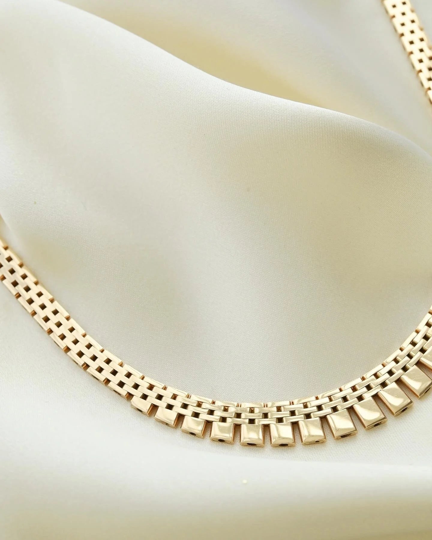 Amazing 30 Grams Brick Link Necklace 14K Gold
