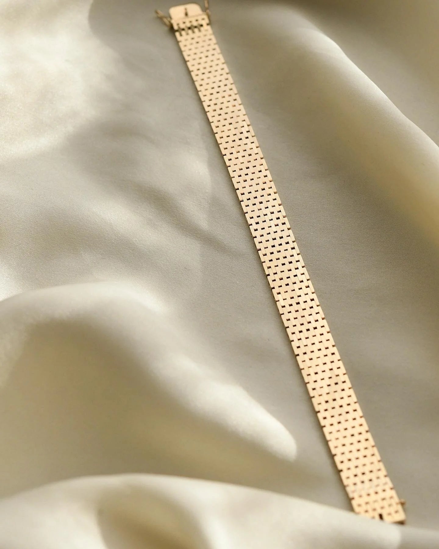Dream Bracelet in 14K Gold 1960s