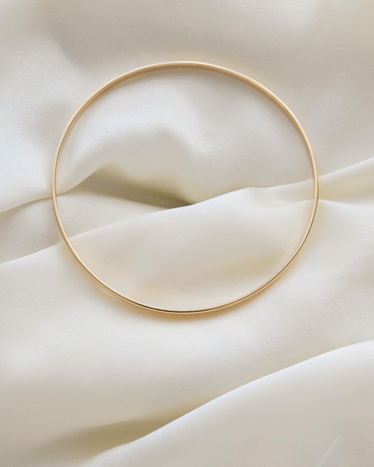 The Perfect Timeless Vintage Bangle 14K Gold