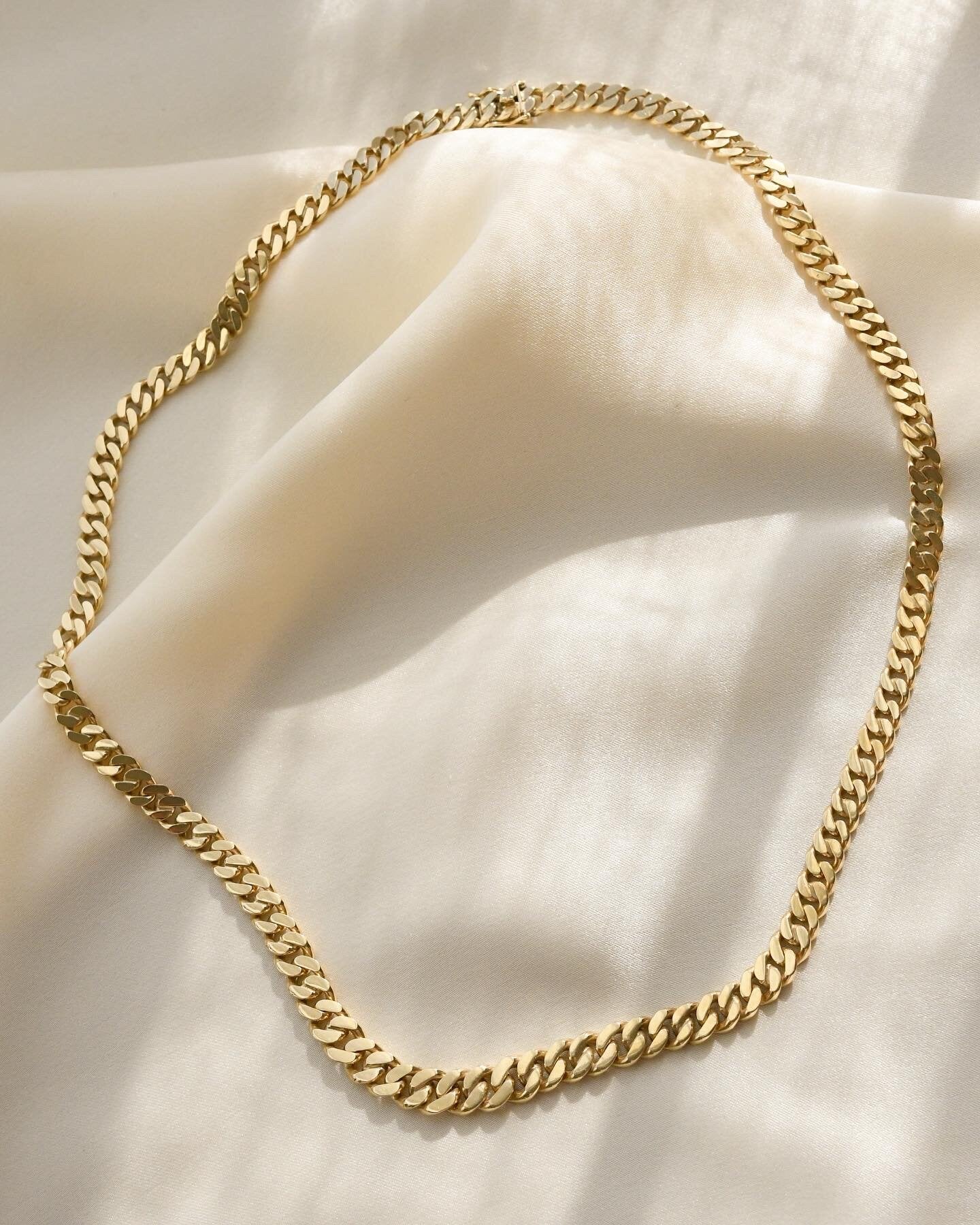 Sublime 30 Grams Curb Chain 14K Gold 1955-73