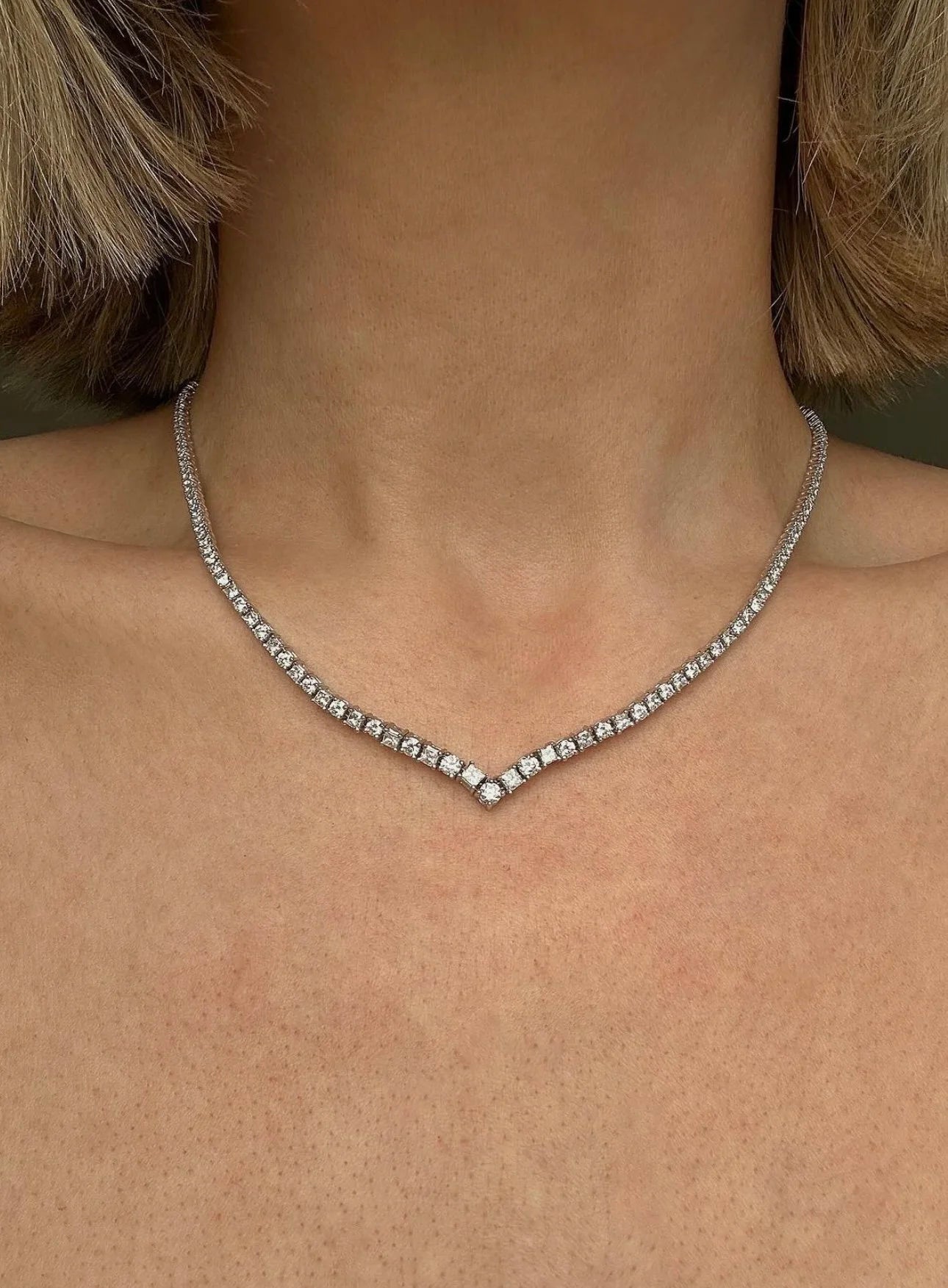 Extremely Gorgeous Danish Vintage Tennis Necklace 18K White Gold