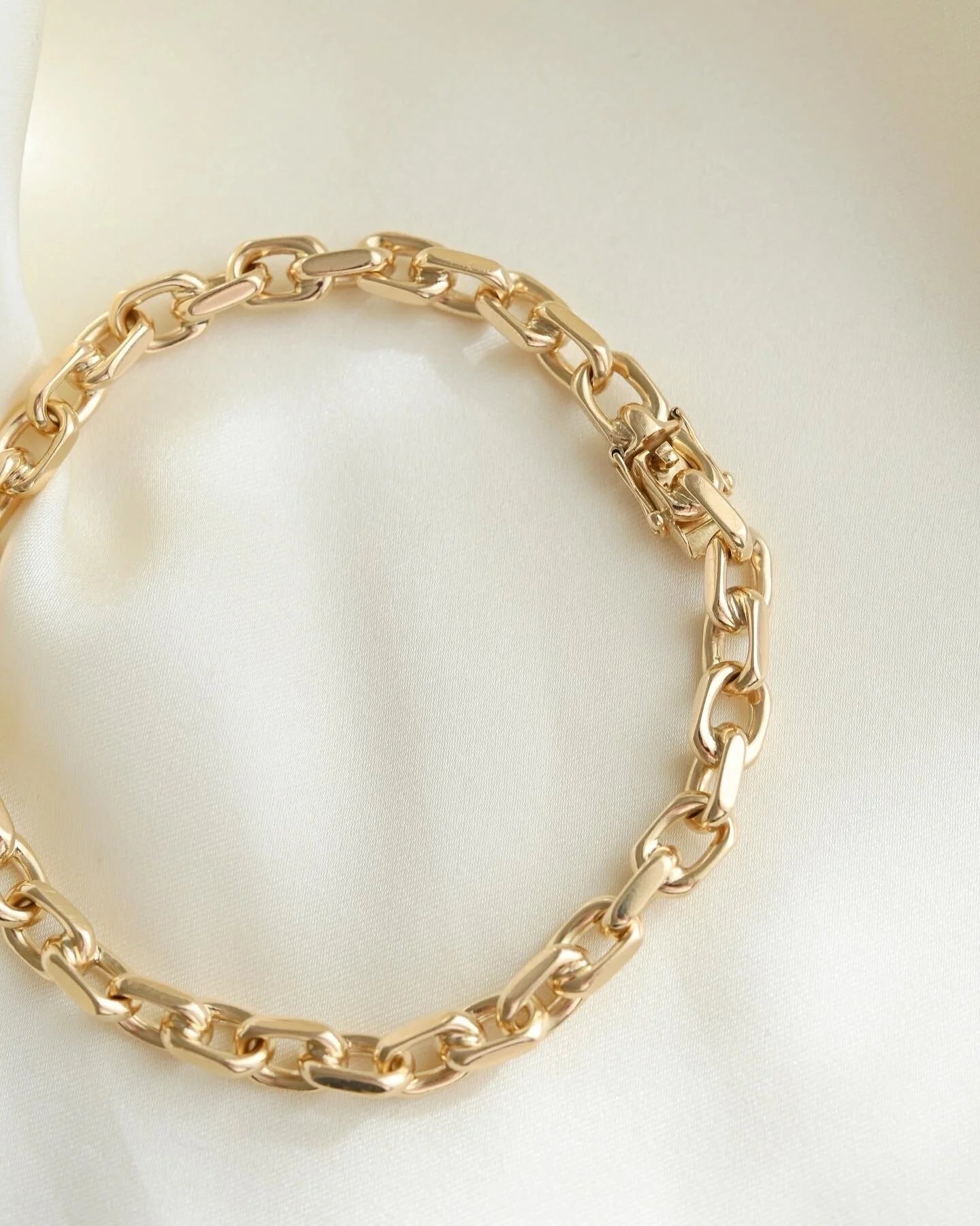 Heavy Delicious Danish Vintage Bracelet 14K Gold