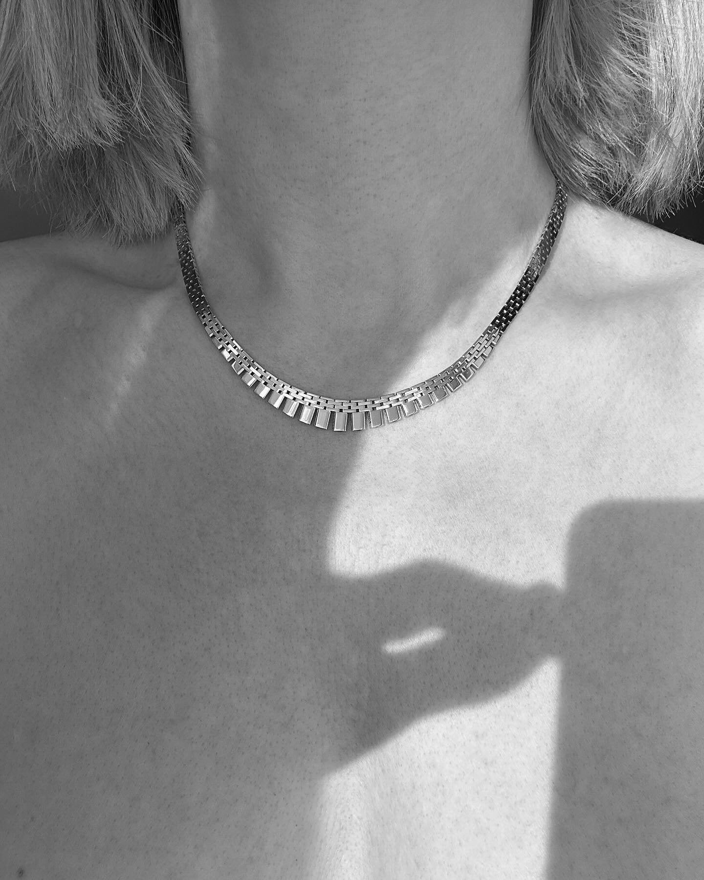 Beeeeeeeautiful Cleopatra Necklace Danish Vintage 30 Grams 14K Gold