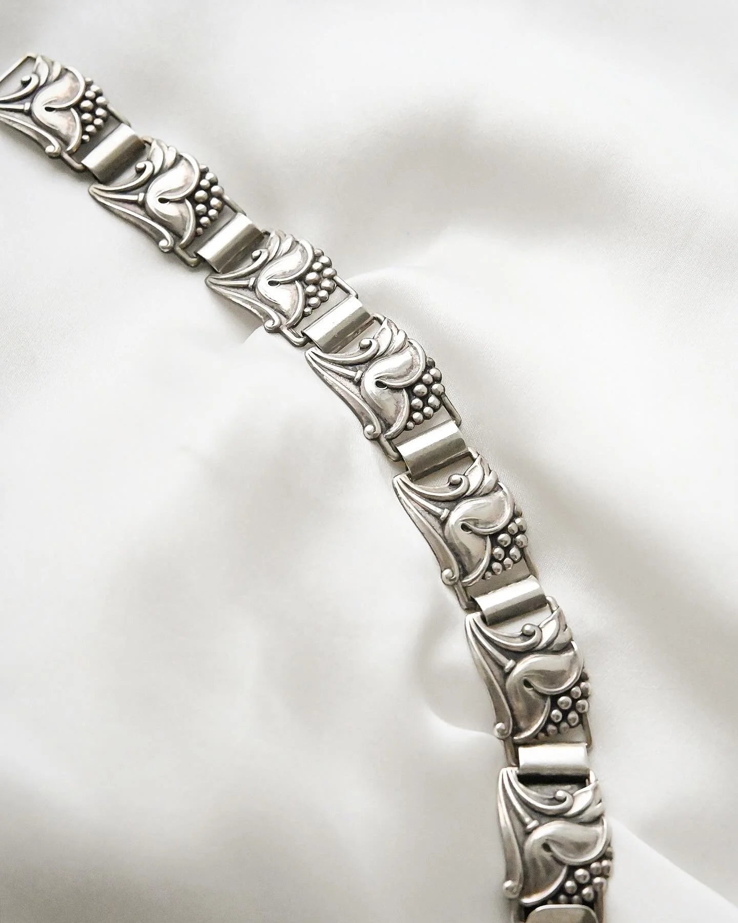 25 Grams Vintage Flower Dream Bracelet Silver Sweden 1951