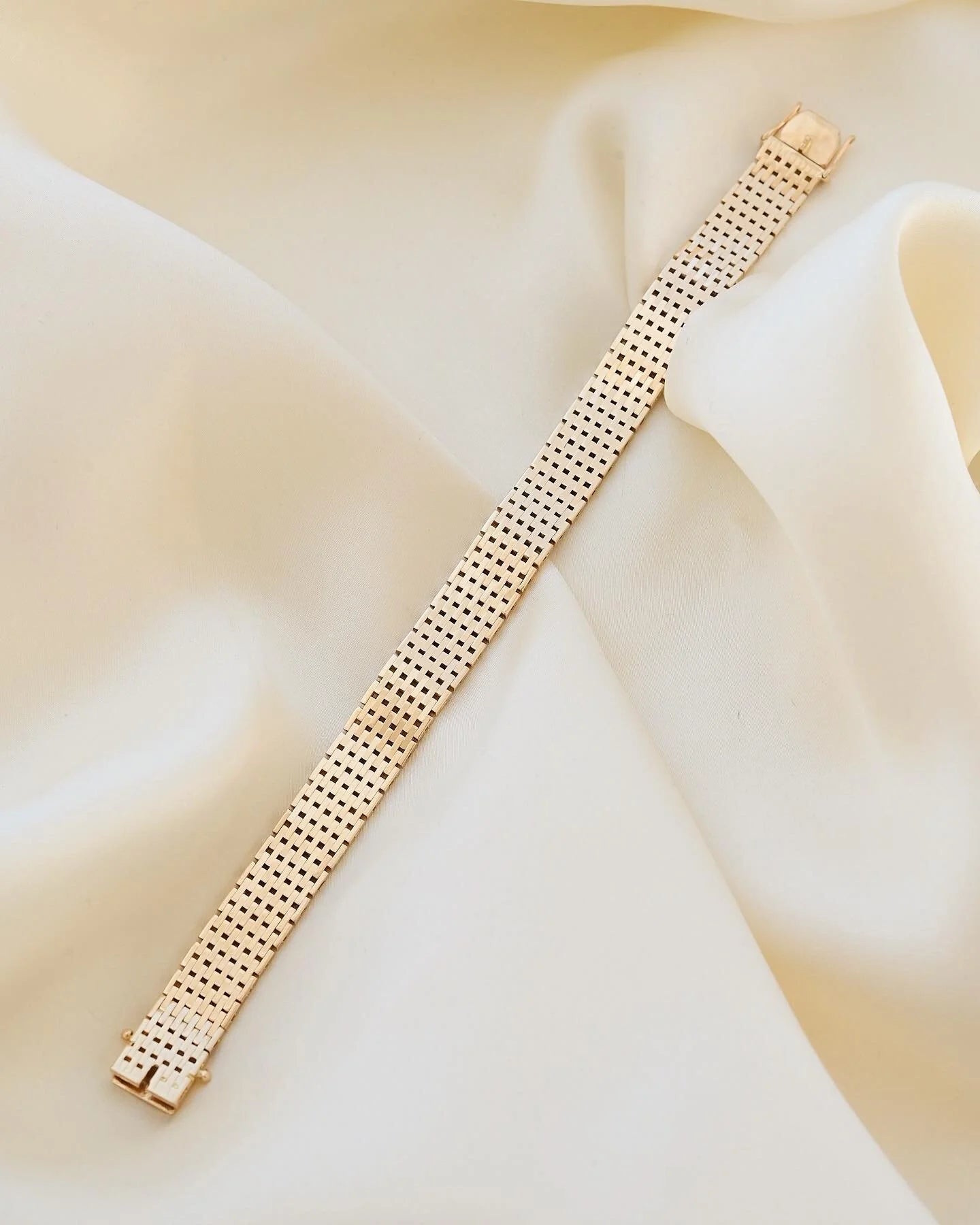 The Perfect Vintage Brick Link Bracelet 14K Gold 1960