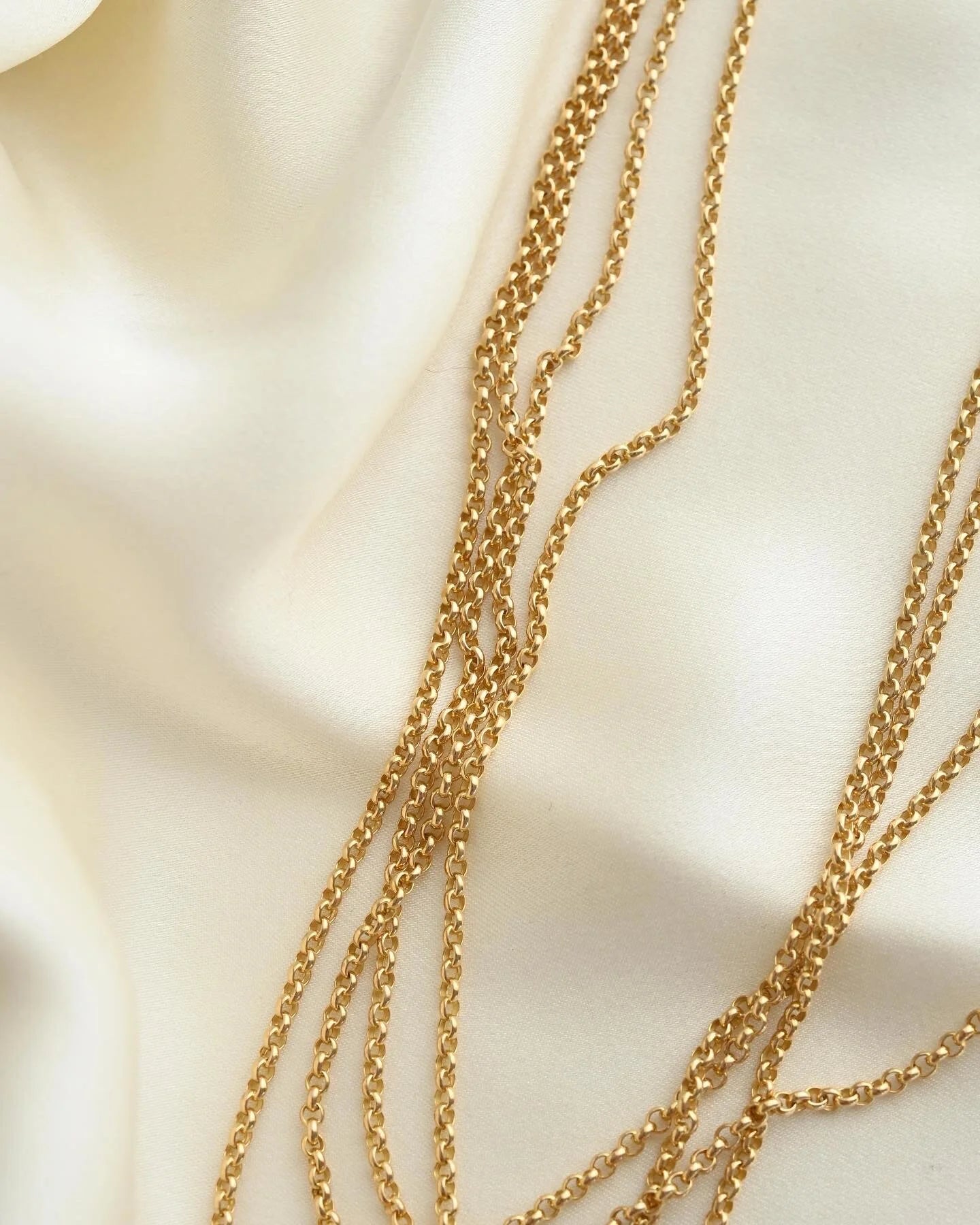 68 Inches / 172 cm Long Antique Belcher Chain w Bolt Clasp 18K Gold