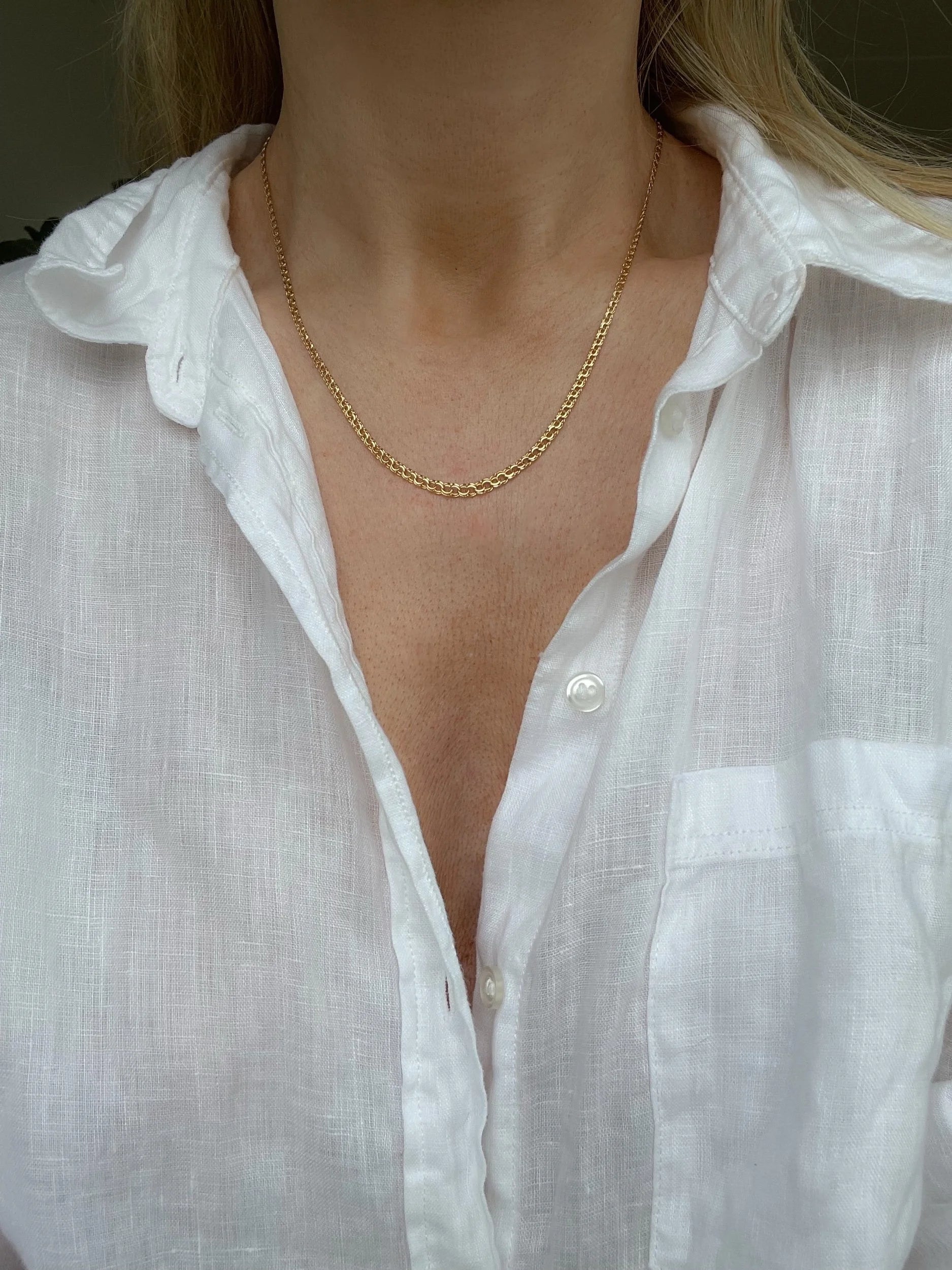 Timeless Vintage Bismarck Chain 18K Gold 1960s Sweden