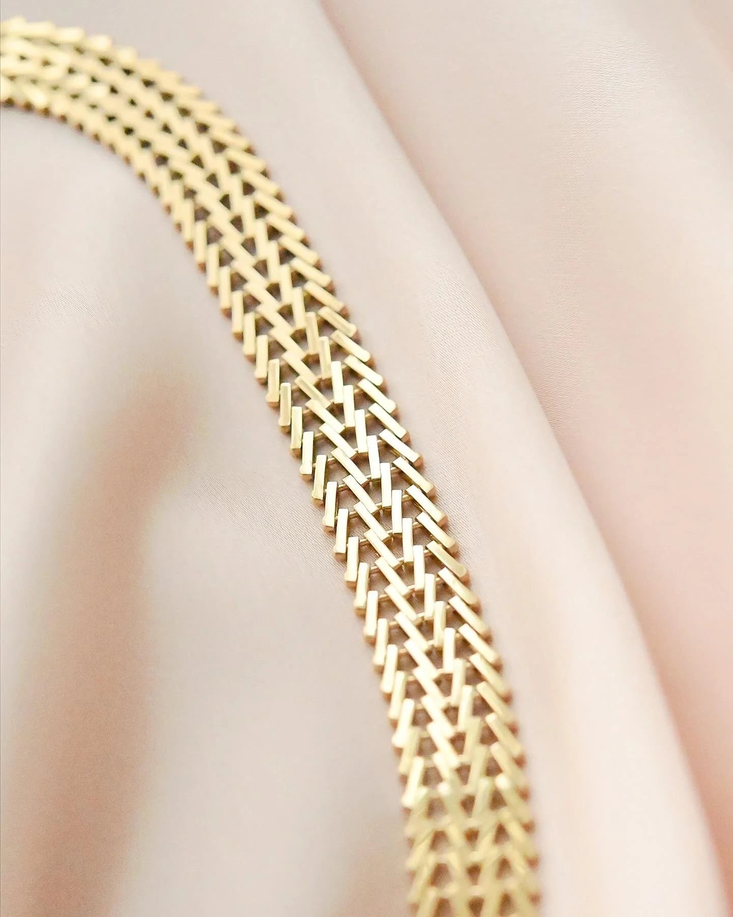 Big Magical 42 grams Danish Vintage Masterpiece Necklace 1960 14K Gold