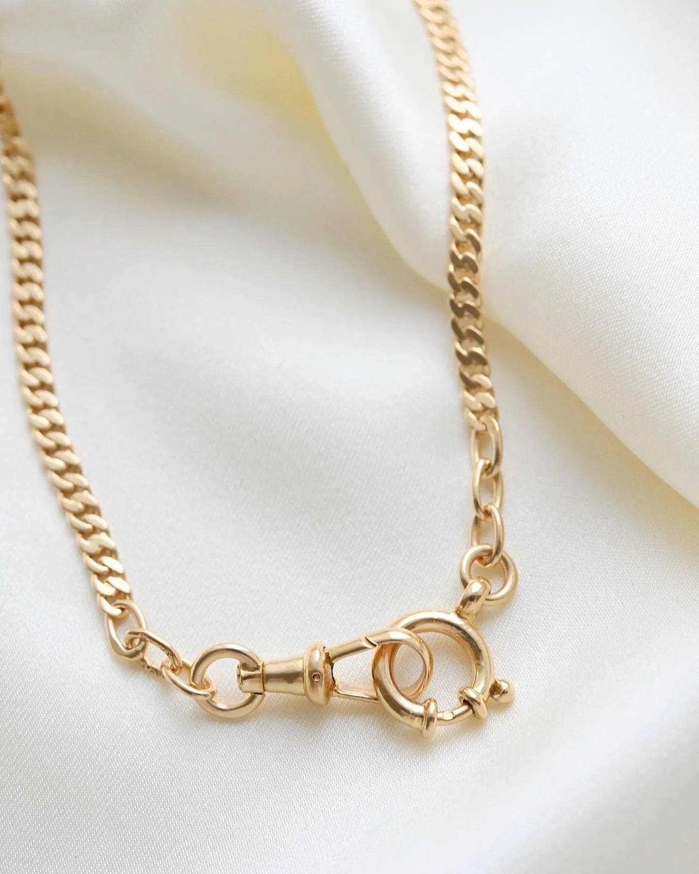 16.25 Inches Antique Watch Chain 18K Gold