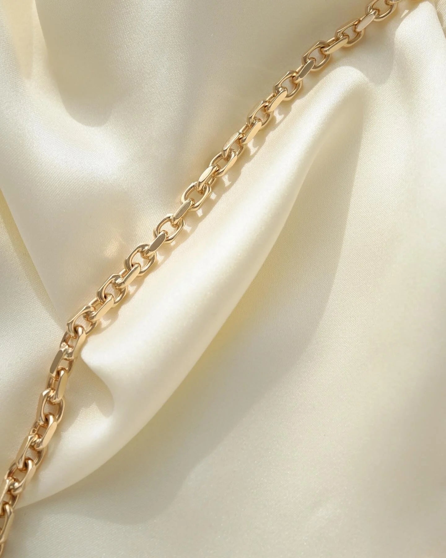 Glowing Heavy Danish Vintage Anchor Chain 14K Gold