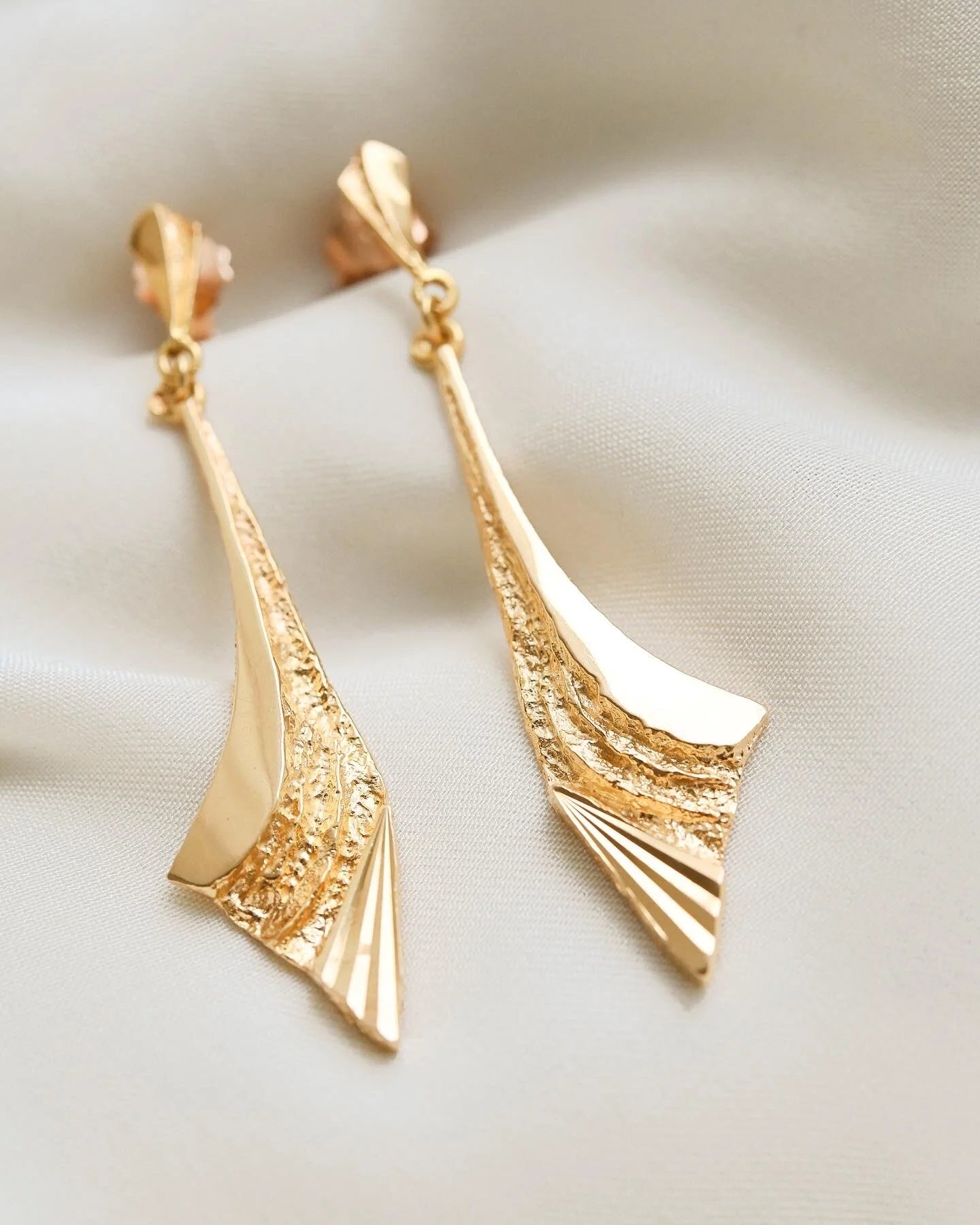 Antique / Vintage Bits and Bops 18K Gold 1923-1960