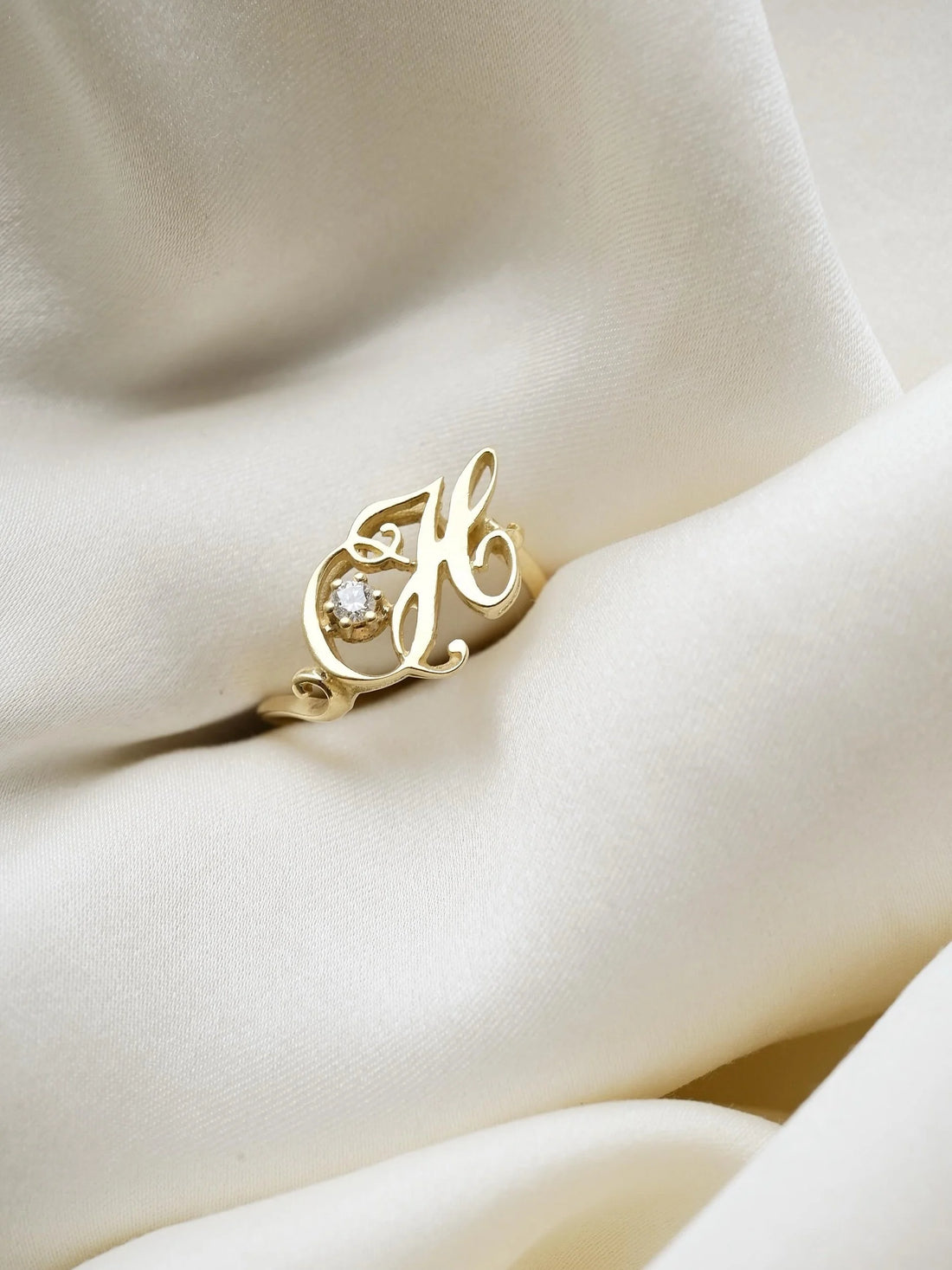 Beautiful One of A Kind H Initial Ring 14K Gold x Diamond 1970s