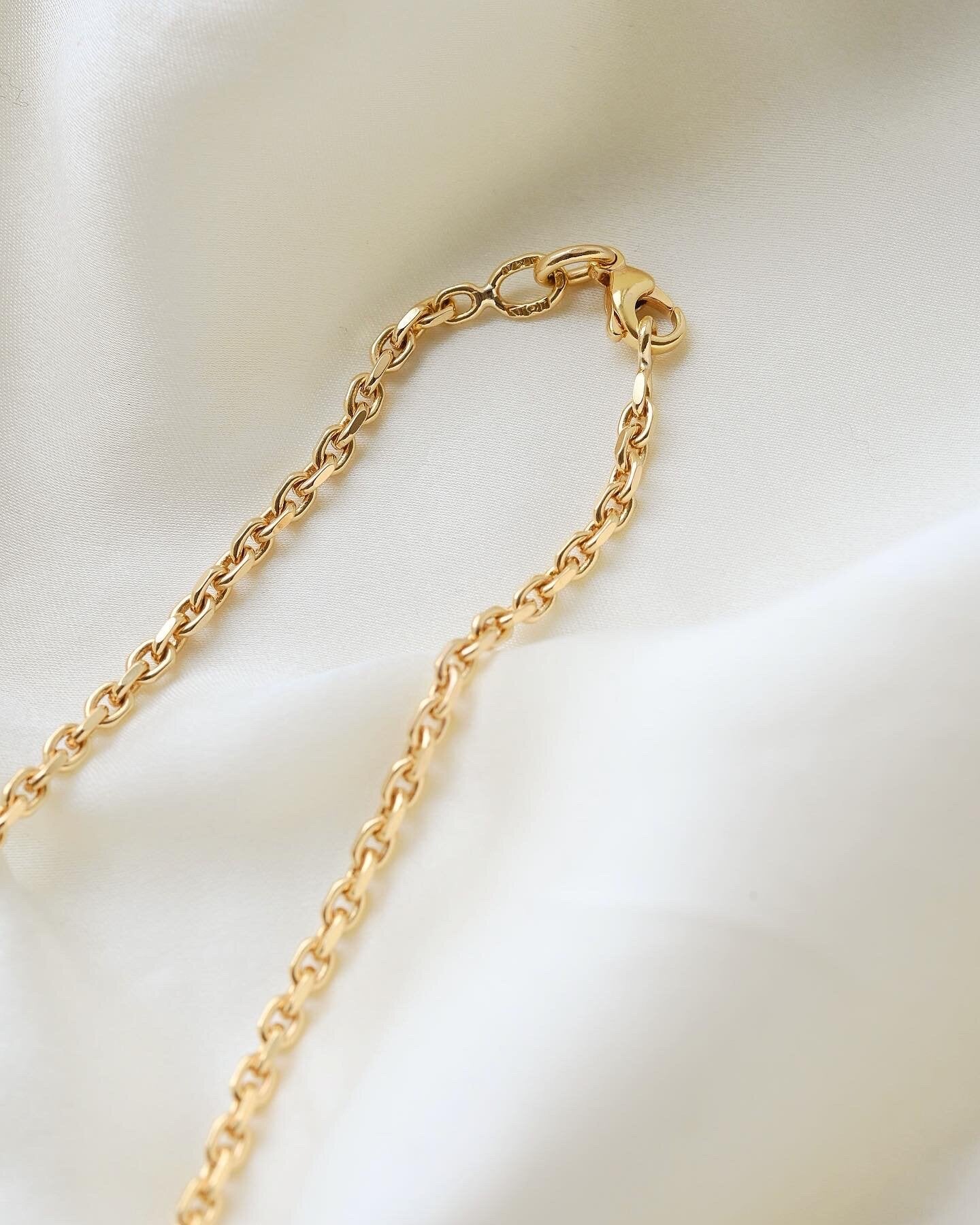 Sexy Solid Swedish Vintage Anchor Chain 18K Gold