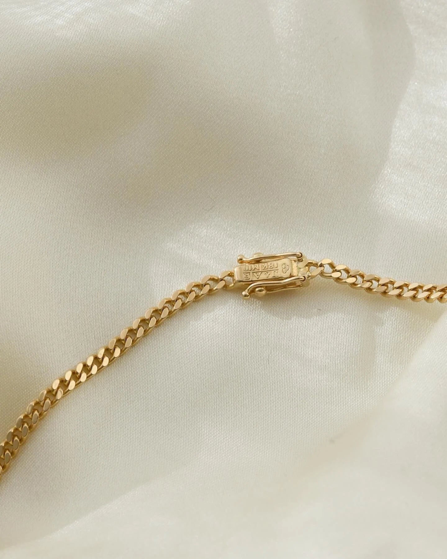 Swedish Vintage Curb Chain 18K Gold 1986