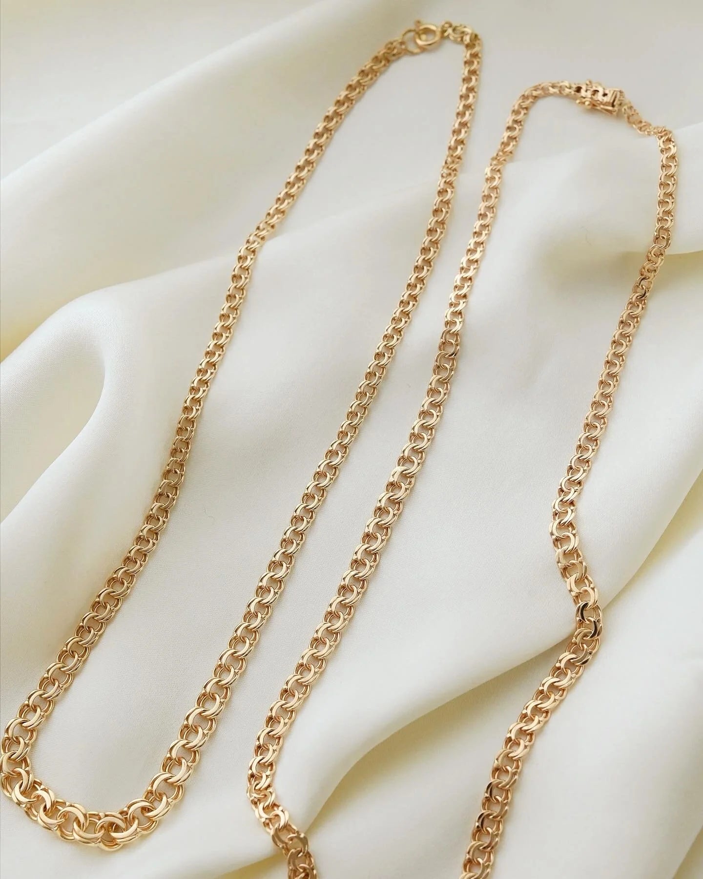 Beautiful Swedish Vintage Bismarck Necklace 18K Gold 1962