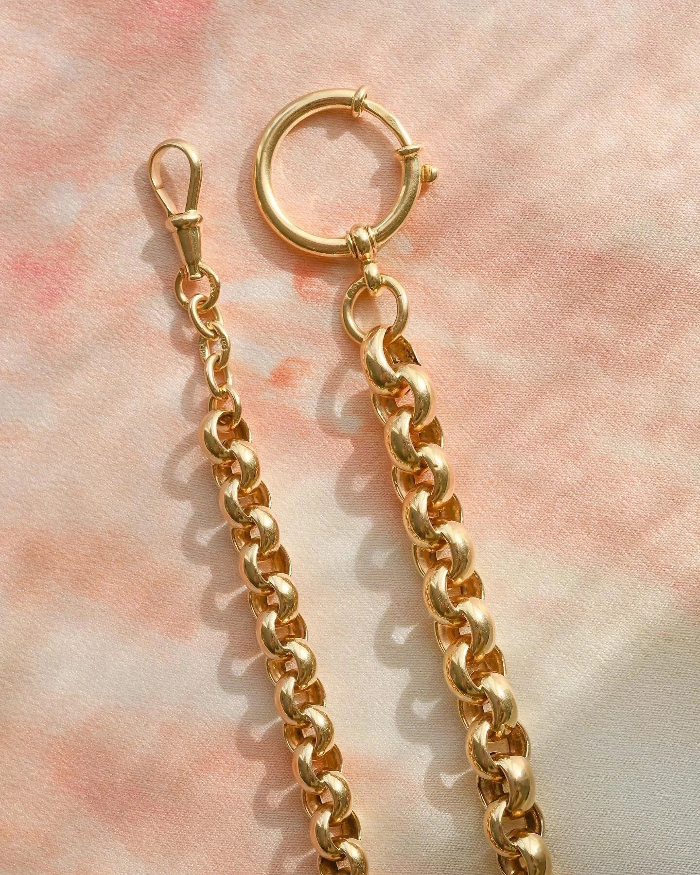 10.2 Inches Antique Belcher Watch Chain 18K Gold 1910s