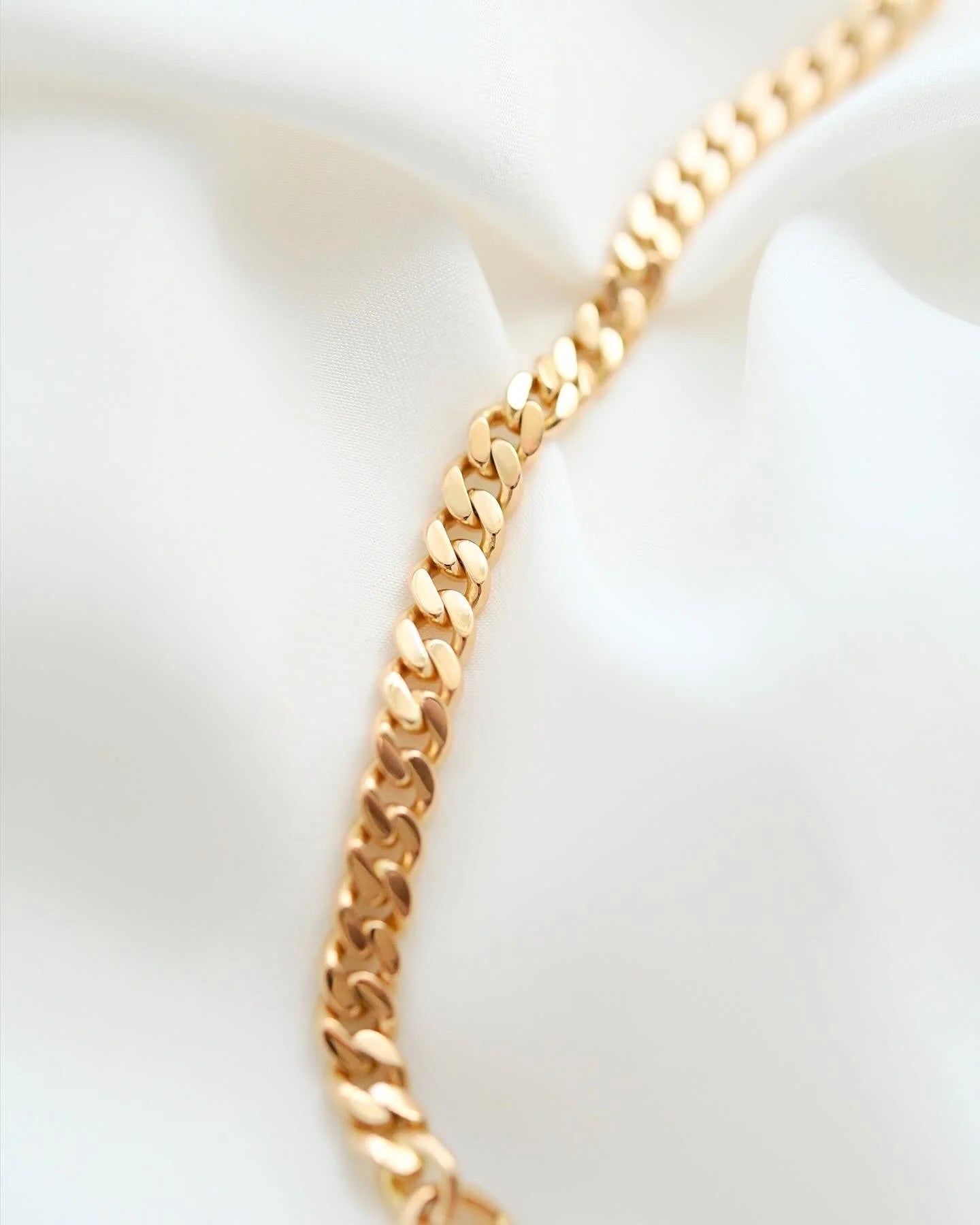 16 Inches Heavy 25 Grams Antique Watch Chain Necklace or Double Wrap Bracelet 18K Gold 1900