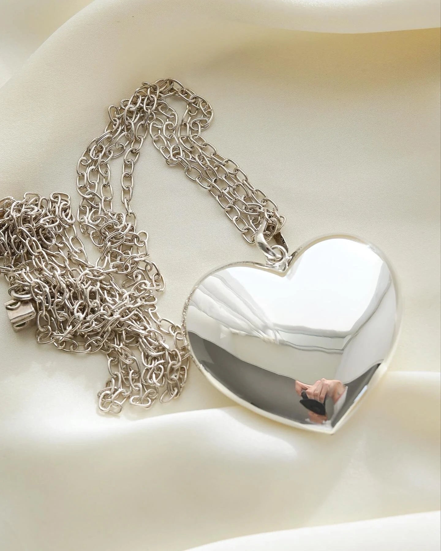 Huge 2x2 Inches Puffy Swedish Silver Heart and Chain