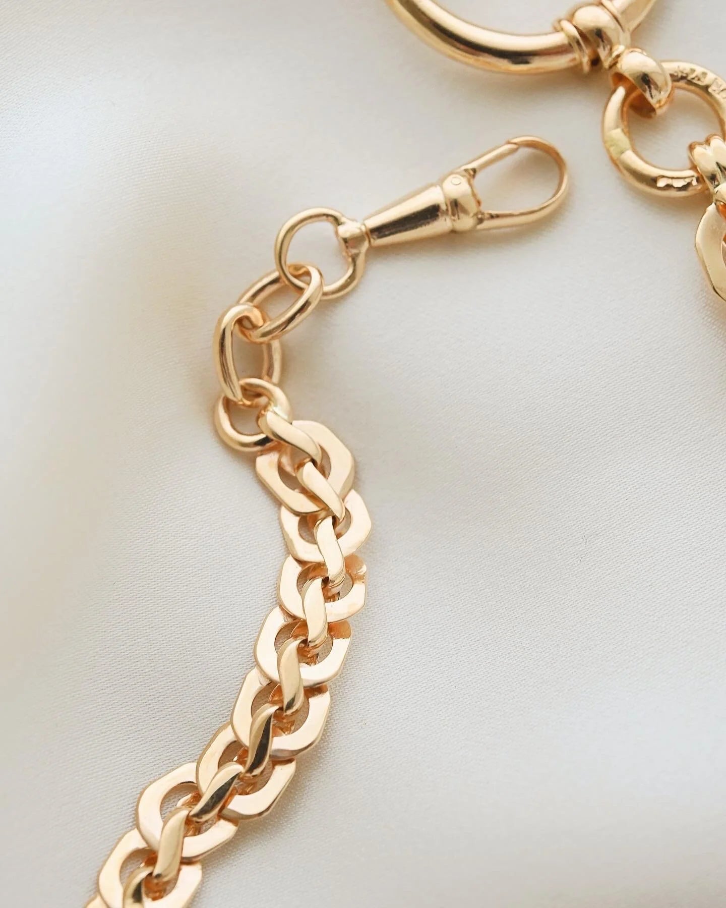 Extraordinary STUNNER! Antique Watch Chain Fancy Link 18K Gold 1901