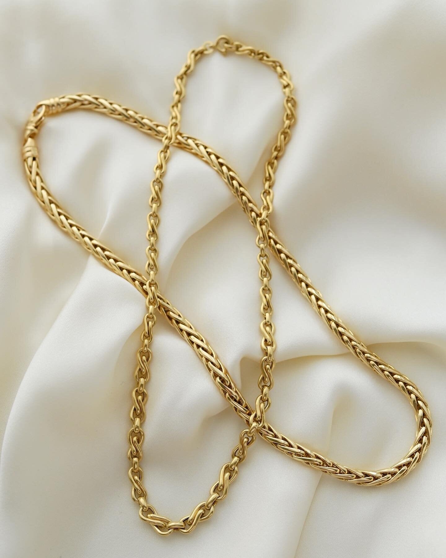 Amazing Sexy Jumbo Wheat Link Chain 18K Gold 1980s