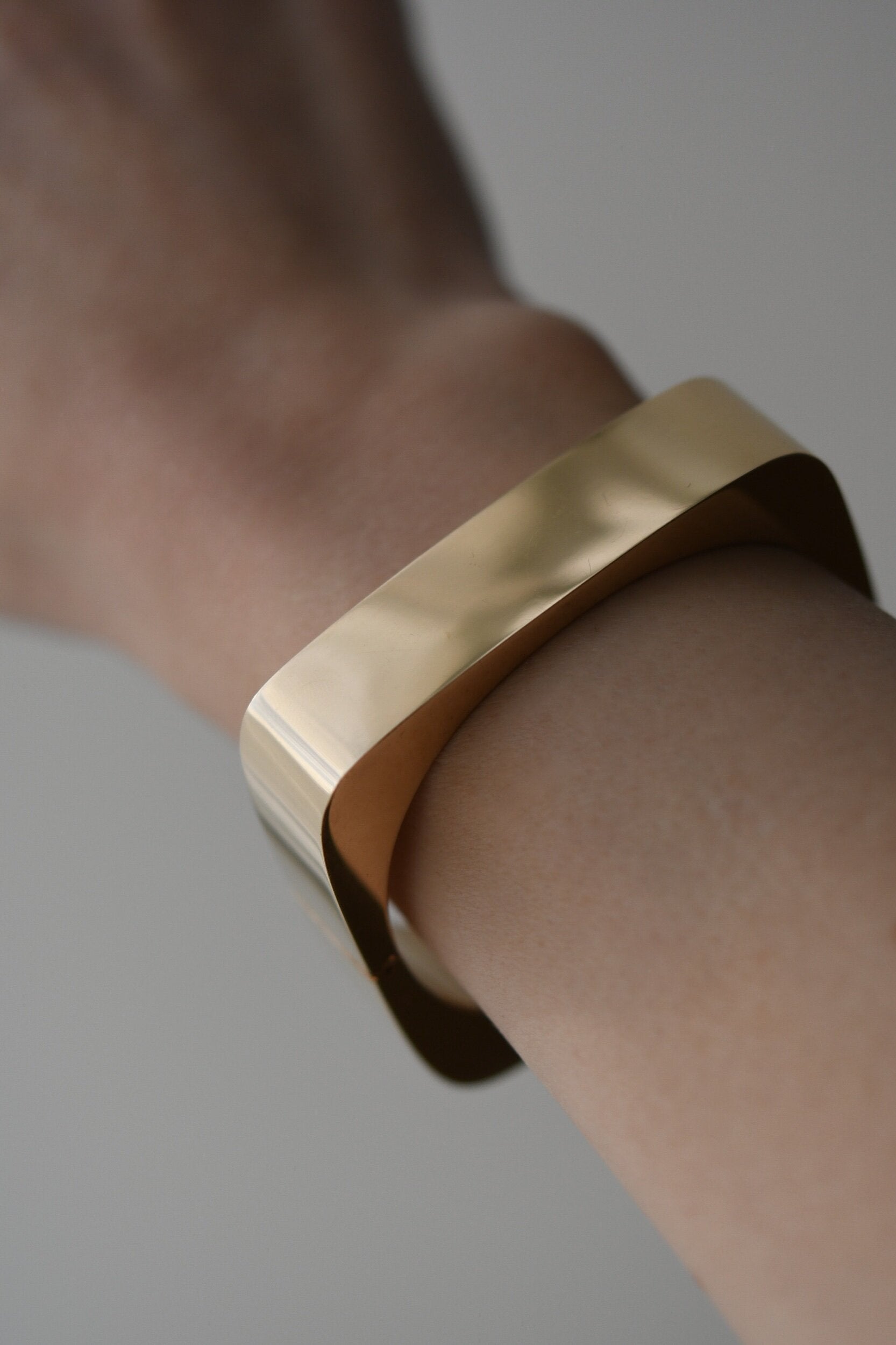 Once In A Lifetime Dream Bangle 14K Gold 1970