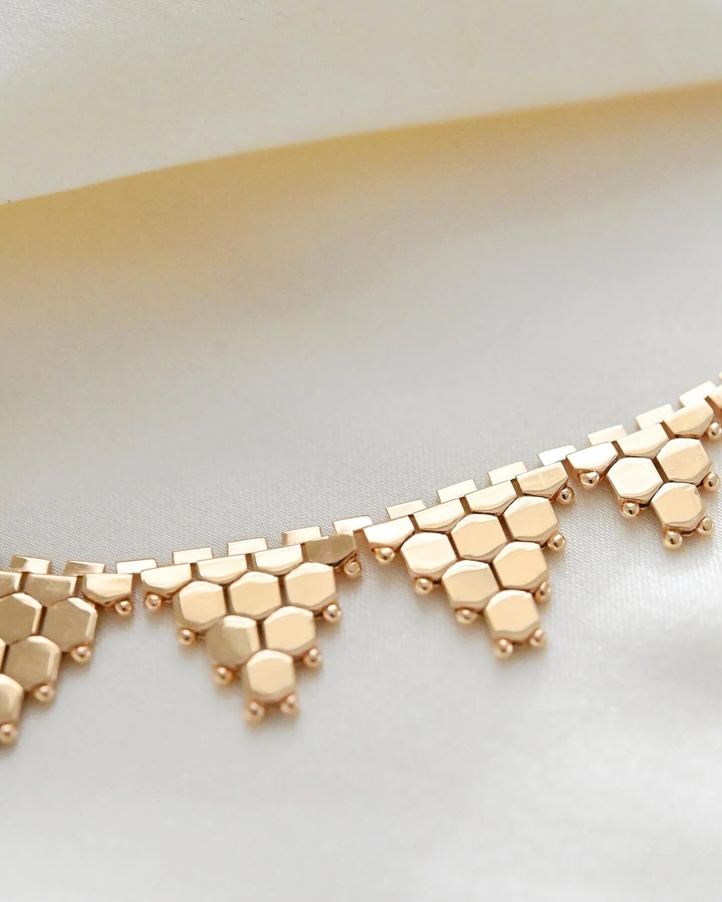 Incredible Sexy Italian Vintage Necklace 18K Gold