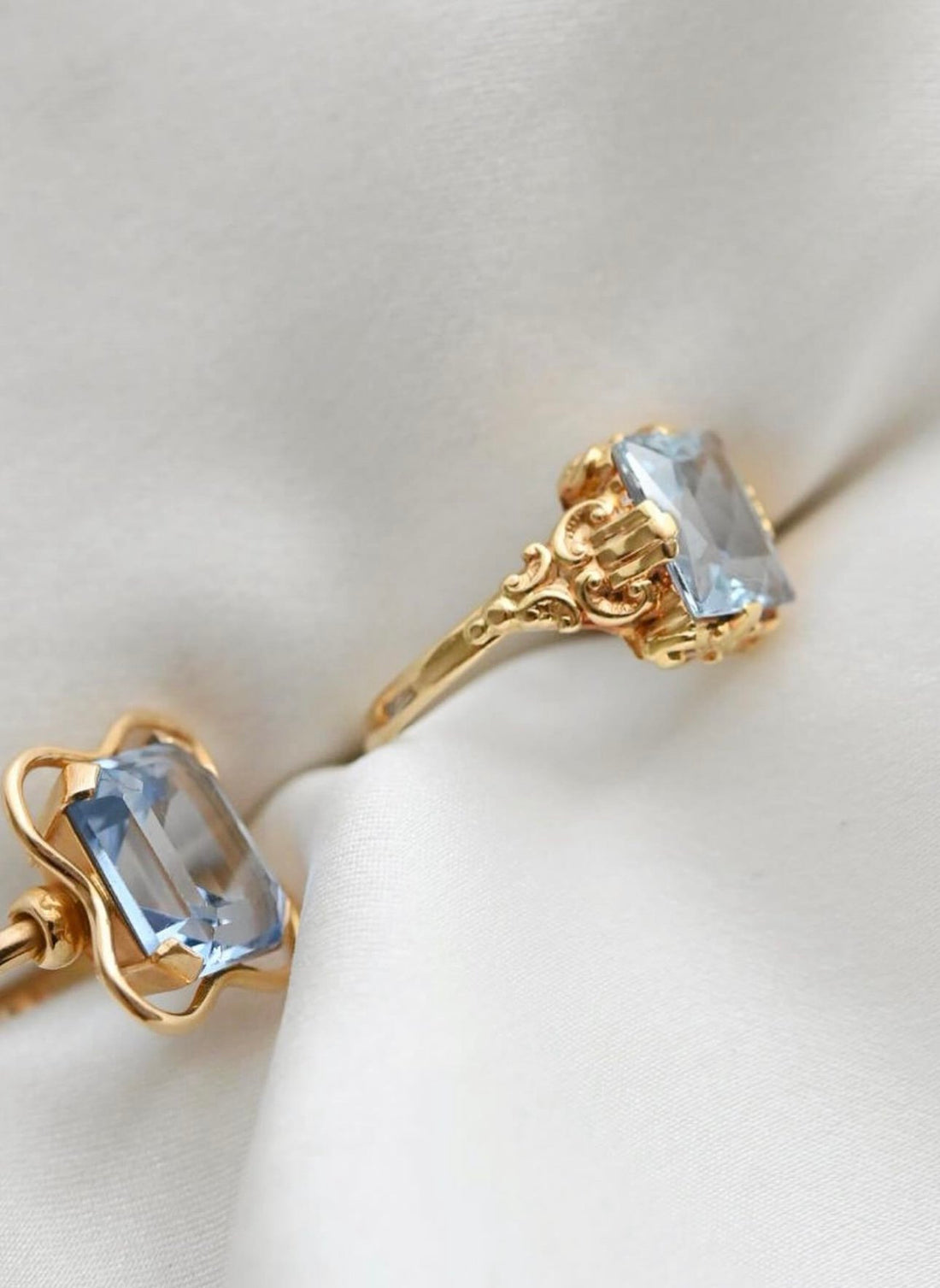 Amazing Antique Romantic Ornament Spinel Ring 18K Gold