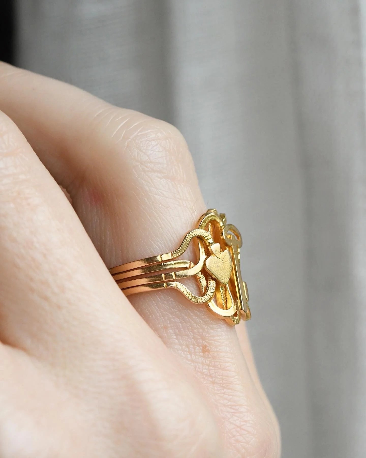 Antique Rare Amazing Victorian Puzzle Ring 18K Gold