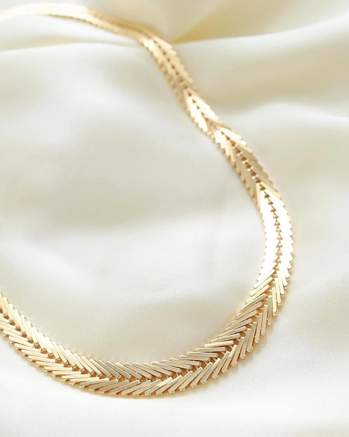Special Release! (Number 3) Heavy Wide Danish Geneva Link Necklace 14K Gold 1960