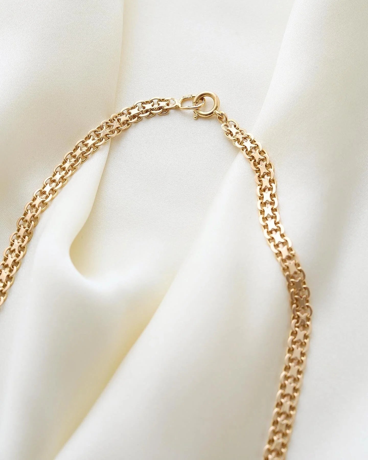 Swedish Vintage Star X Link Necklace 18K Gold 1953