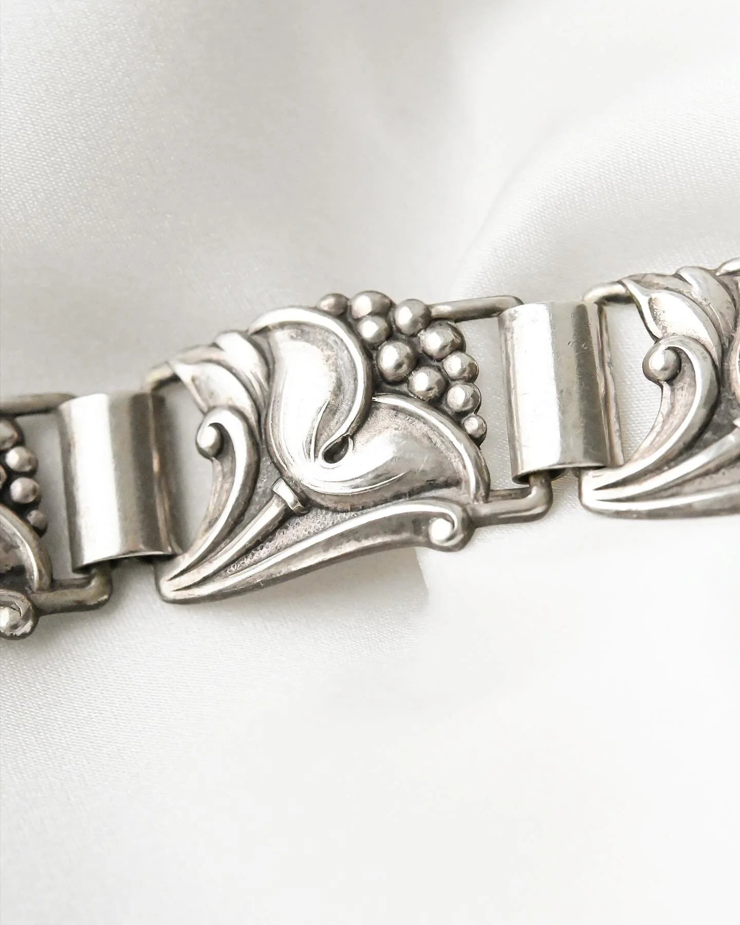 25 Grams Vintage Flower Dream Bracelet Silver Sweden 1951