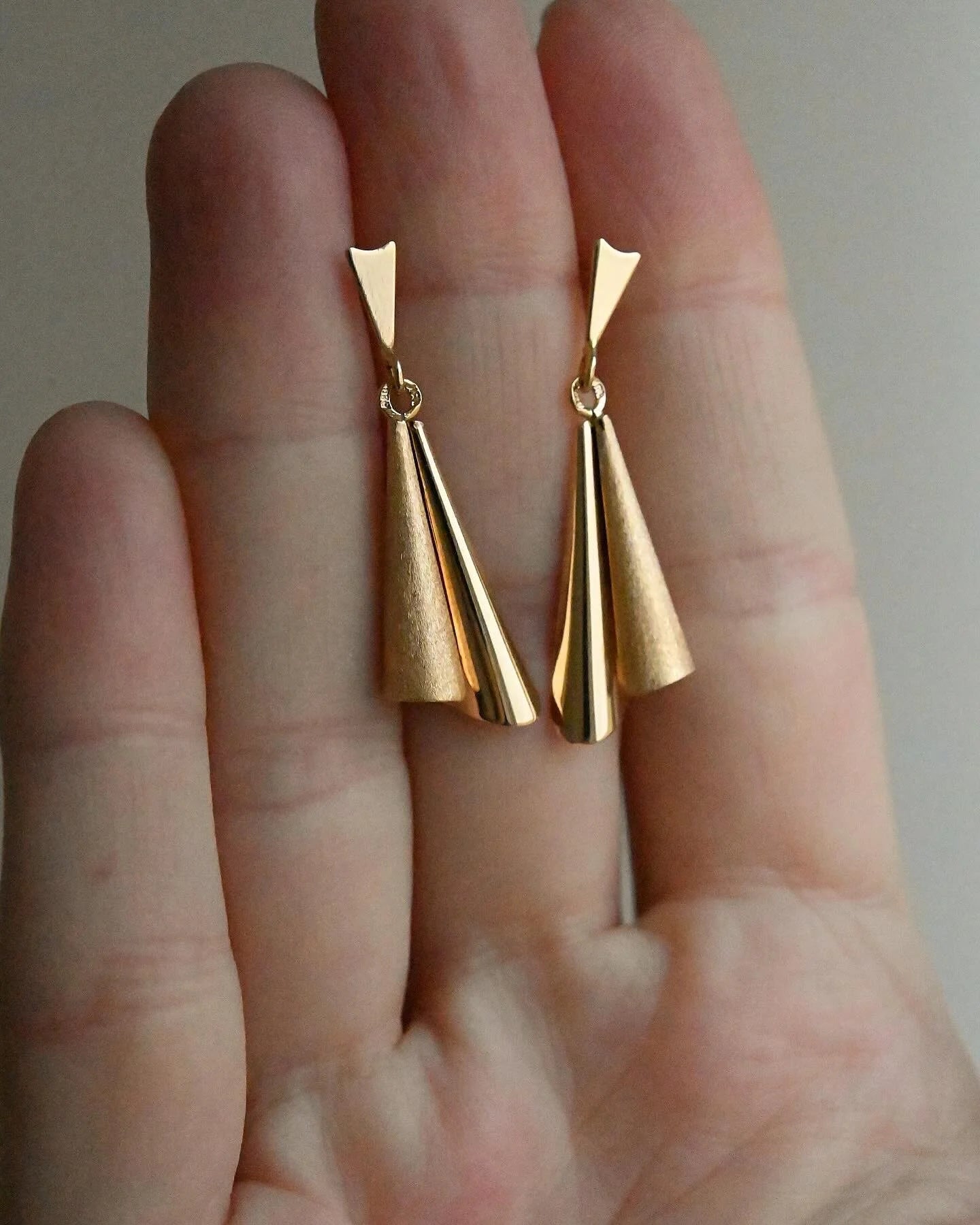 Special Swedish Vintage Earrings 1970s 18K Gold