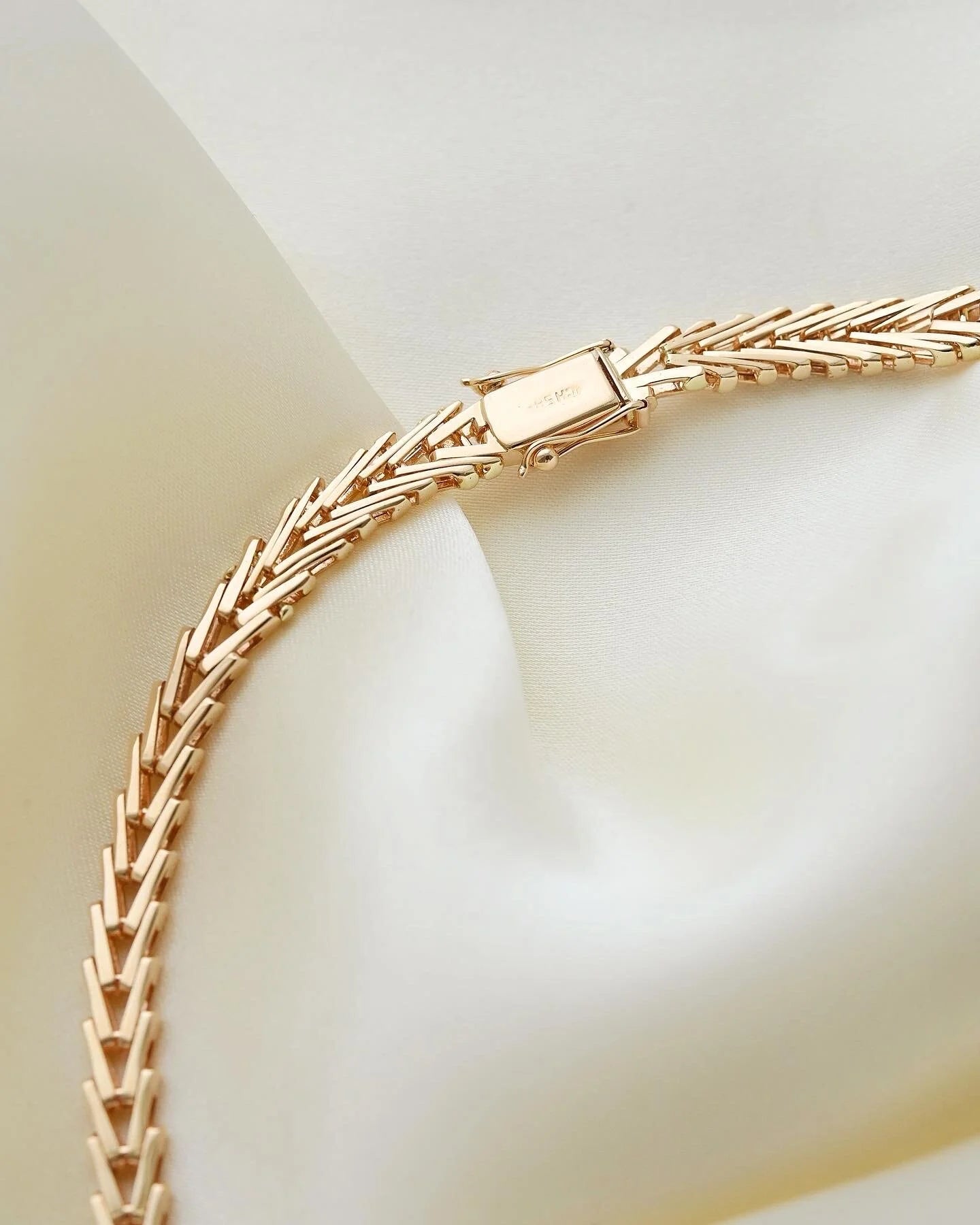 Gorg Rare Lenght Danish Vintage Geneva Link Necklace 14K Gold