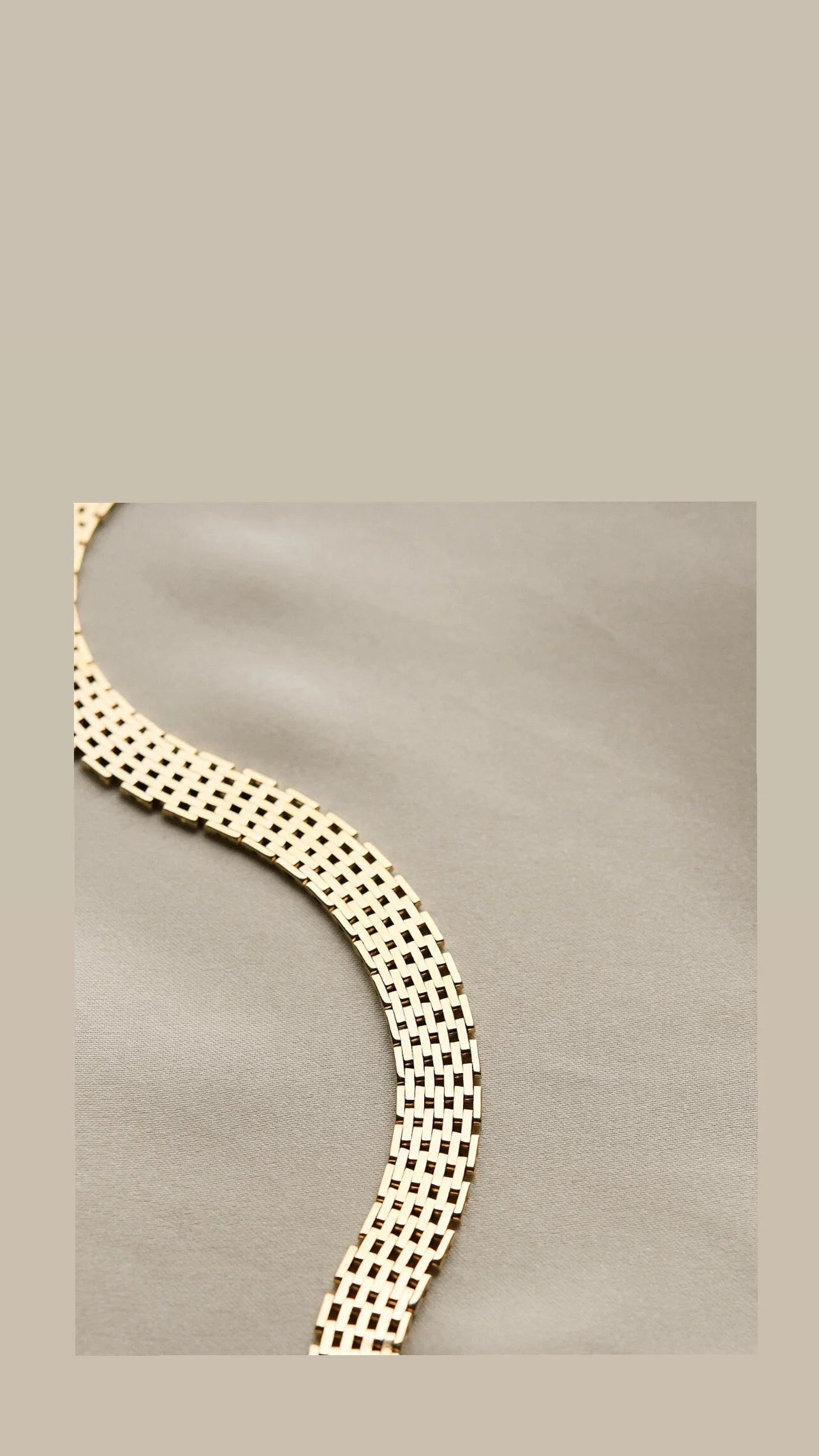 Beautiful Vintage Brick Link Bracelet 14K Gold 1960s