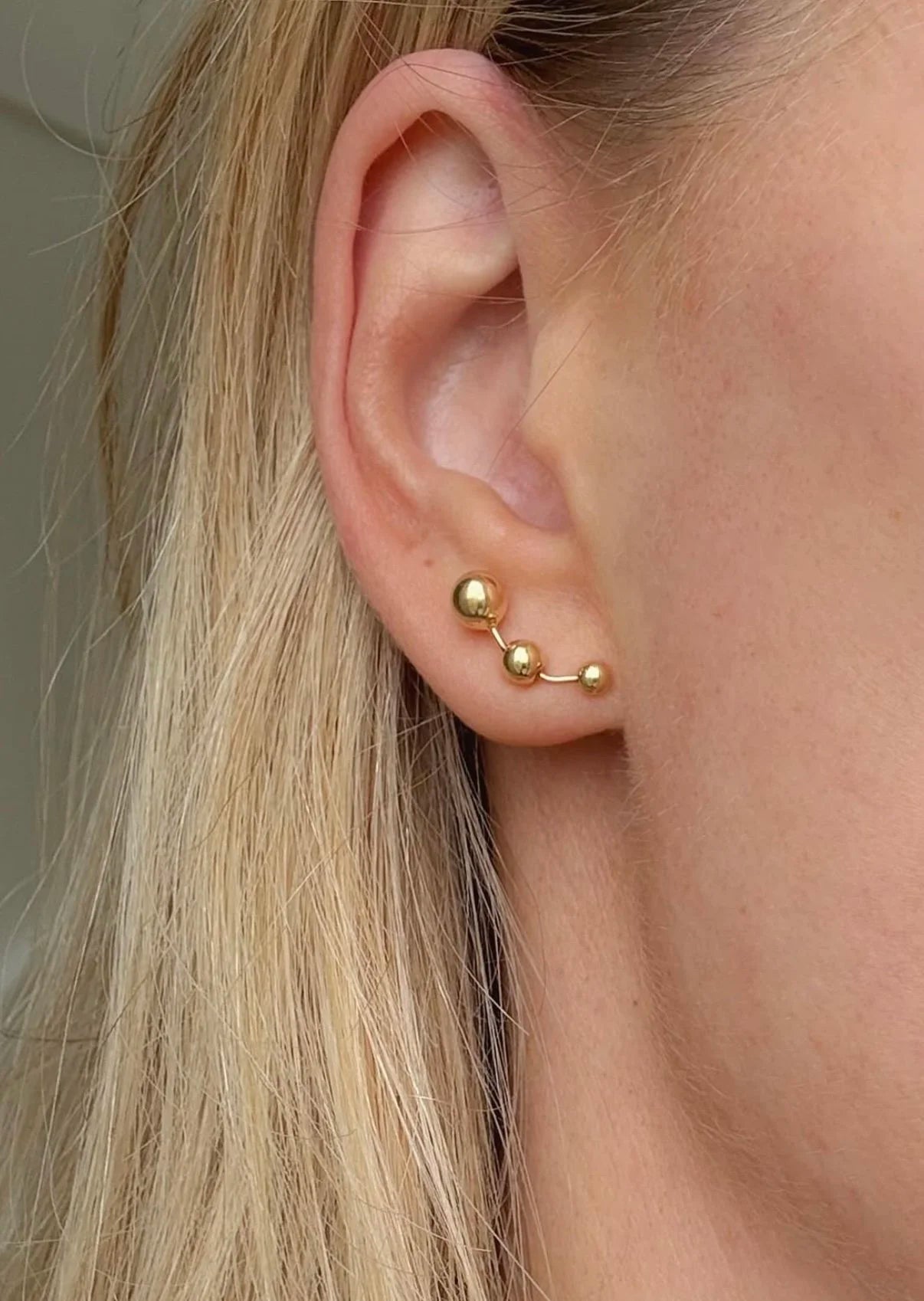 Perfect Vintage Climber Studs 18K Gold