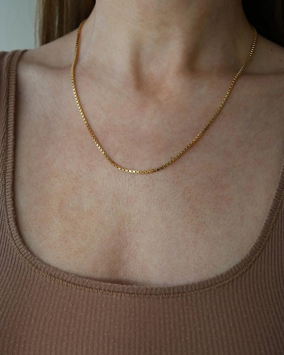 Super Substantial Long Vintage Box Chain 18K Gold 1970
