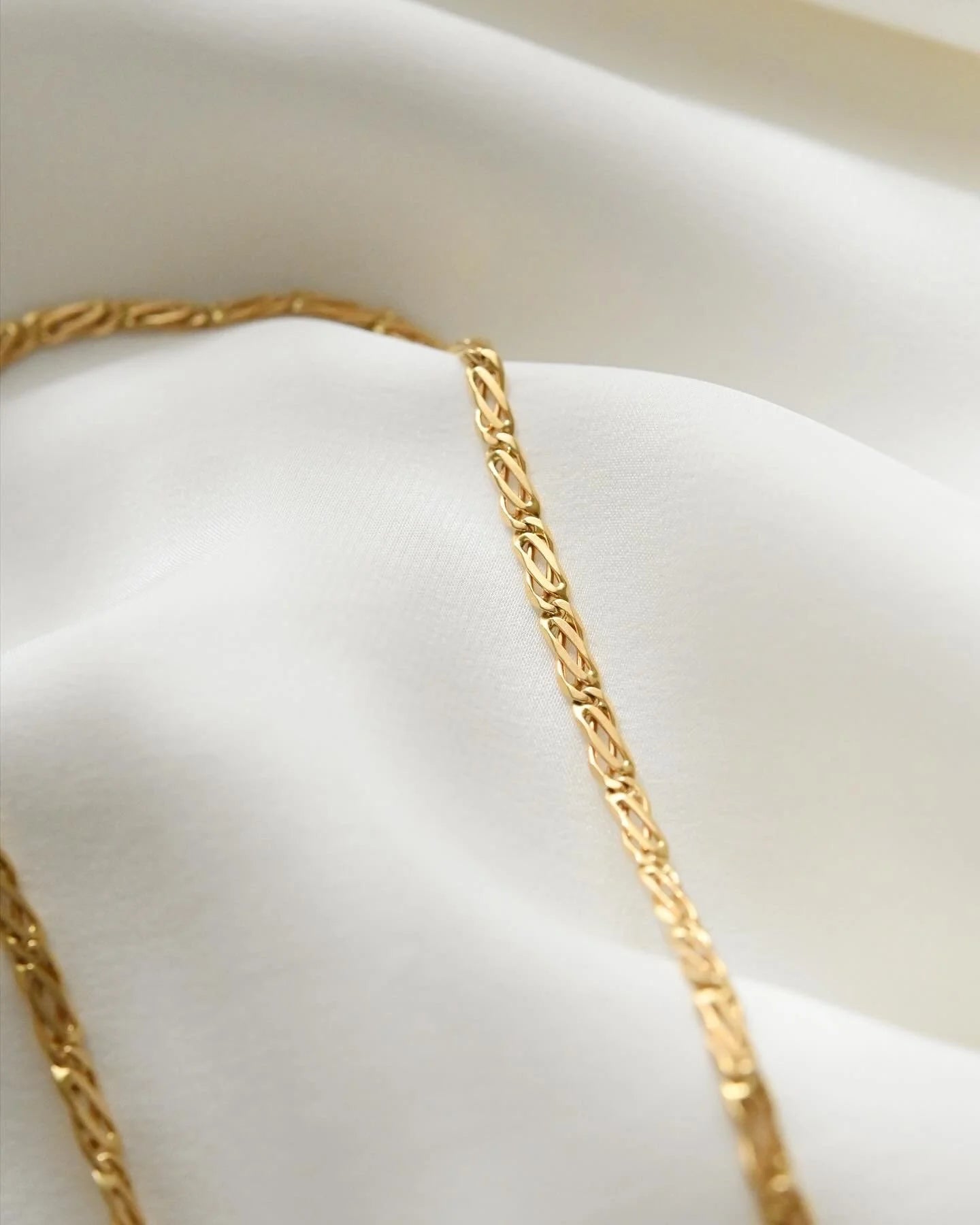 Extraordinary Rare Watch Chain Fancy Link 18K Gold 1910s
